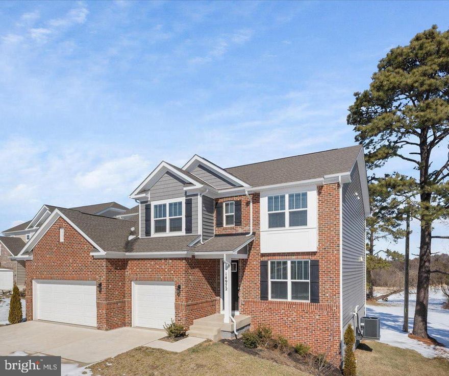 You’ve found Paradise, Robinsons Paradise. This beautiful Jamestown model is an almost-new, detached home offering 5 bedrooms, 4 full baths, and 4,681 total square feet across three finished levels, plus a front-load 3-car garage. Buyers' peace of mind right here. Truly turnkey, this home includes whole-house blinds, washer and dryer, ceiling fans, and garage door openers. The laundry room is cleverly and conveniently located just outside the bedrooms. A signature kitchen features quartz countertops, an extra-large island, gas cooktop, abundant counter space, and a real pantry, accented by elegant trim throughout. This is a smart home with technology package adding modern convenience. The flexible floorplan includes private study options or a first-floor guest bedroom suite with full bath, a finished walk-out basement with natural light ideal for recreation or flex space, and an upstairs loft perfect for a second living area. Low Low HOA for you. 
Located in Robinson’s Paradise, just minutes to Old Town Haymarket, with easy access to I-66, Route 15, and Route 29, an added bonus is all the nearby dining, shopping, and entertainment.