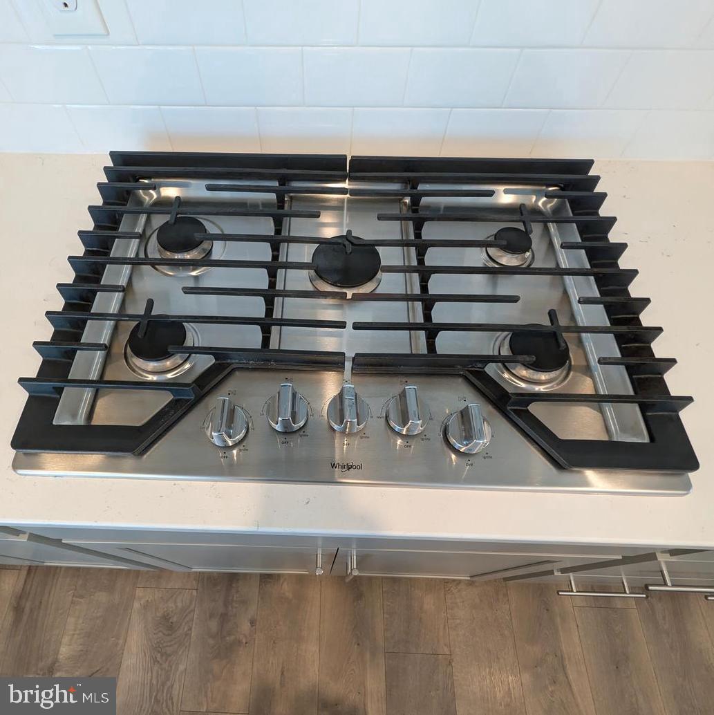 ROBINSONS PARADISE - Residential