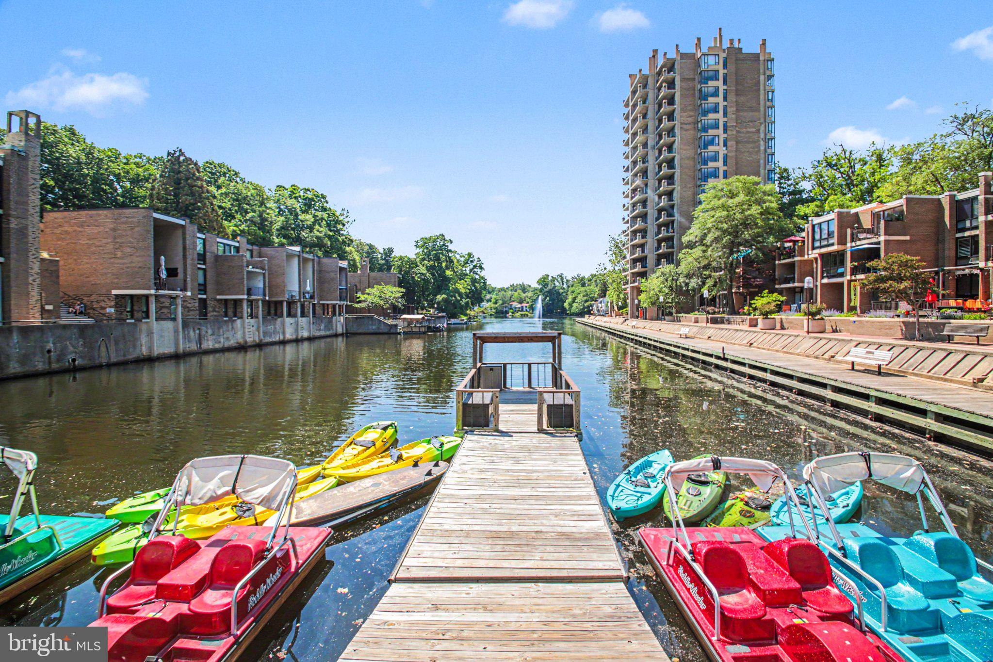 NORTHGATE SQUARE - Residential