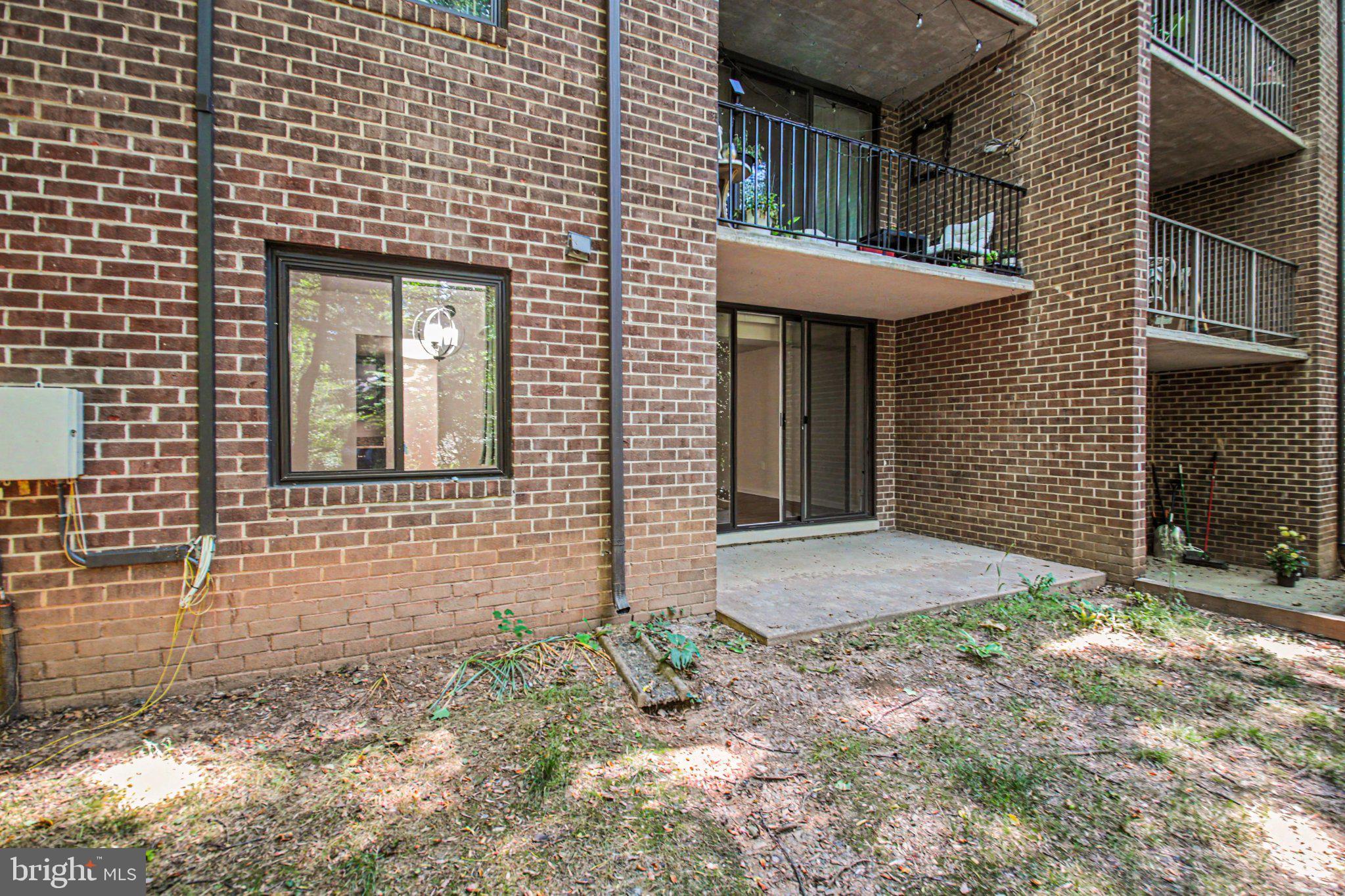 NORTHGATE SQUARE - Residential