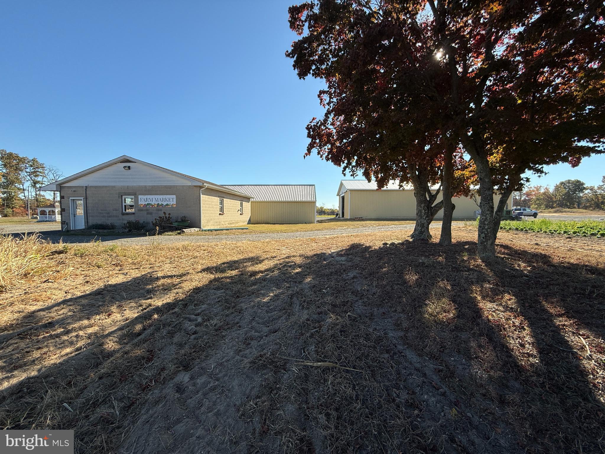 1523 HARDING HIGHWAY