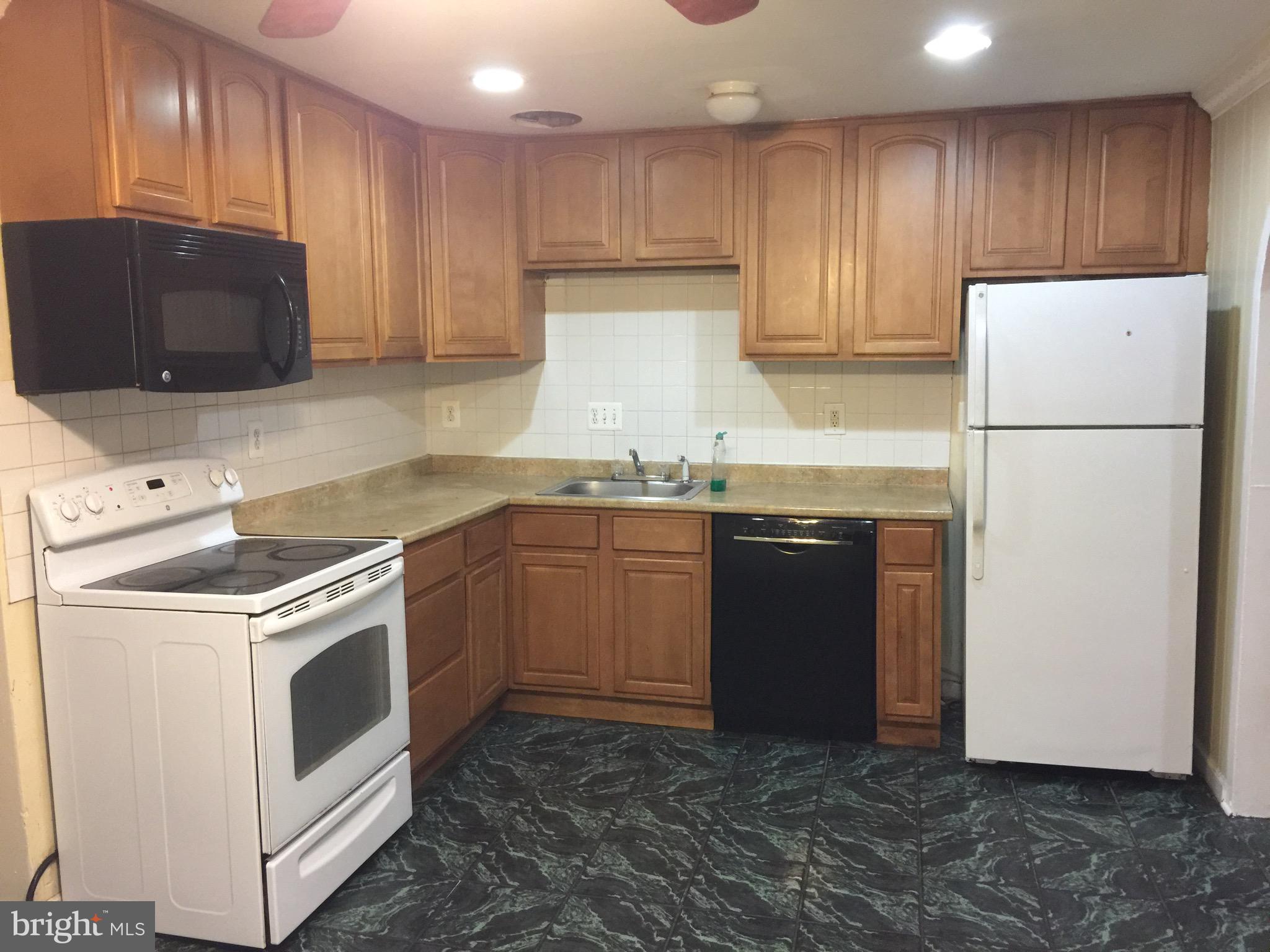 YORKSHIRE PARK - Residential Lease