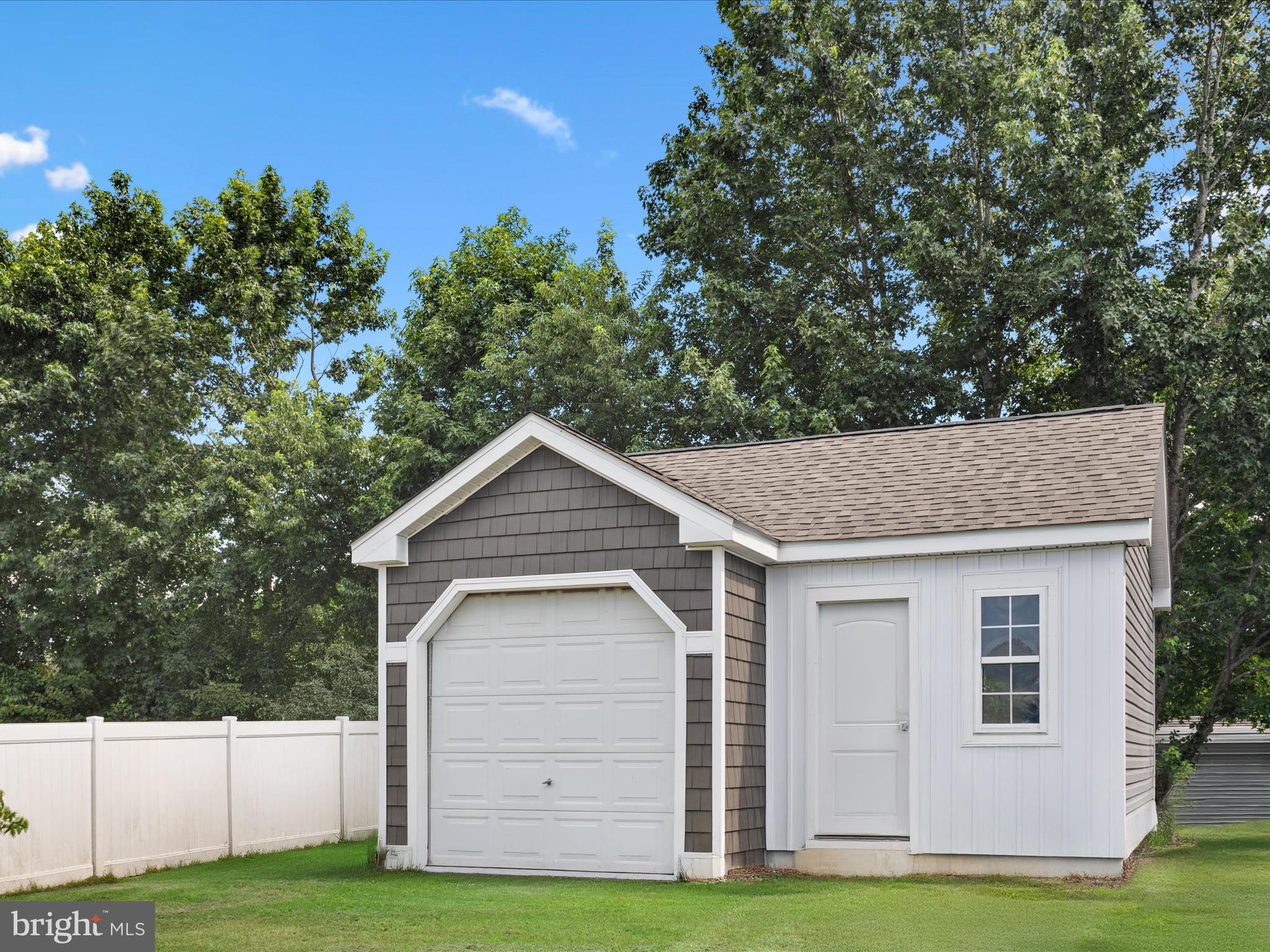 WALKER ACRES - Residential