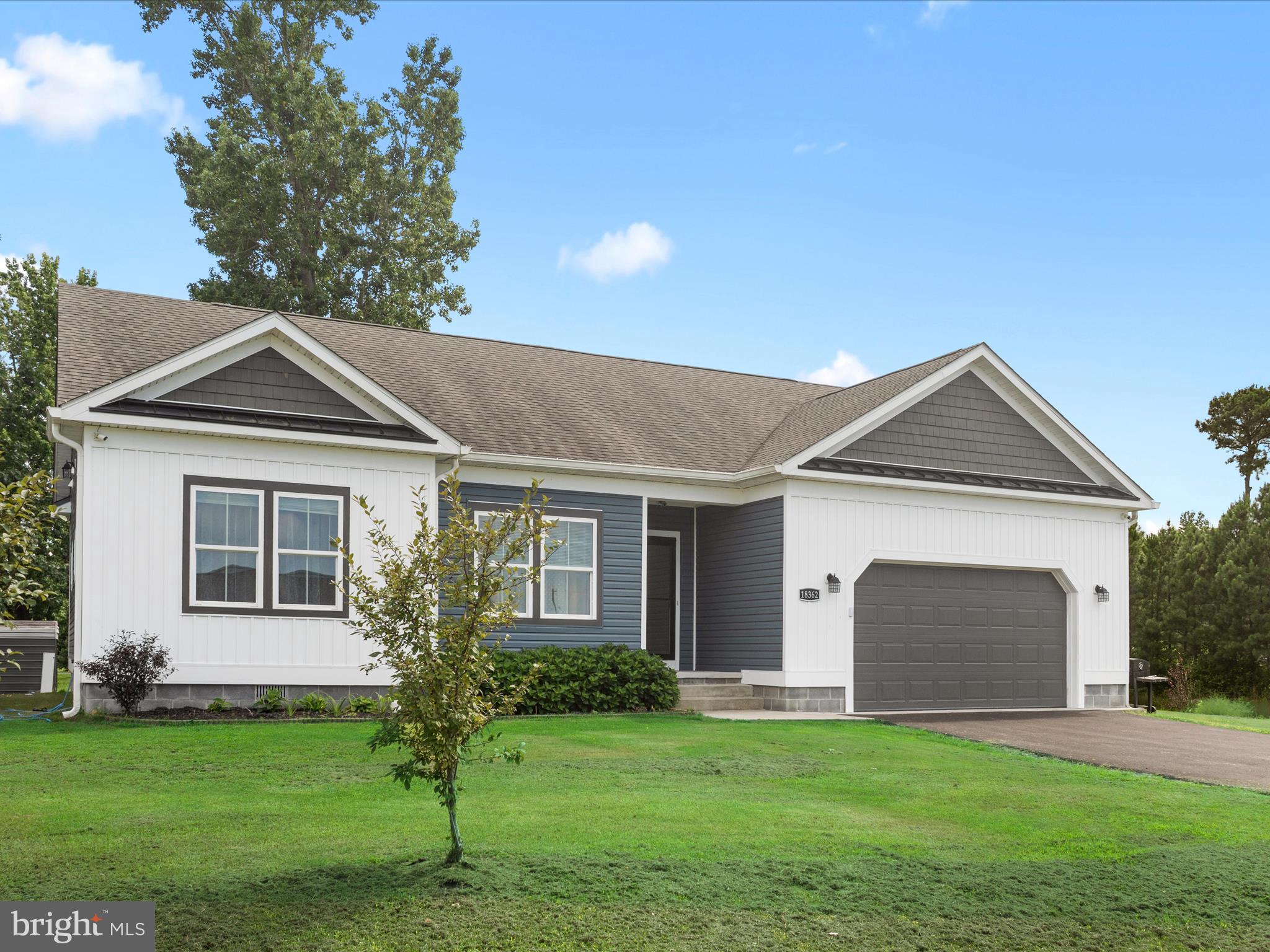 18362 PIN OAK STREET