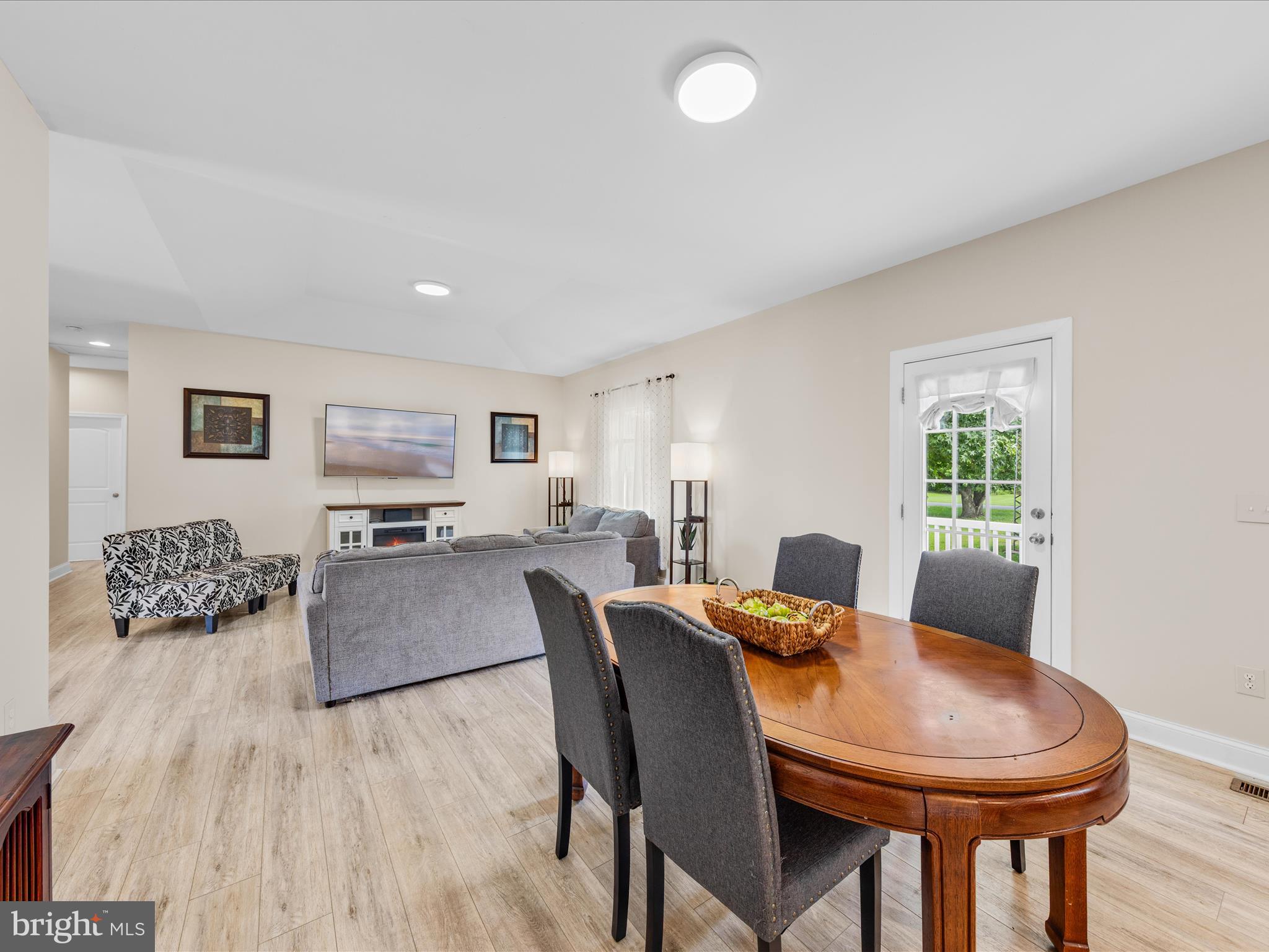 WALKER ACRES - Residential