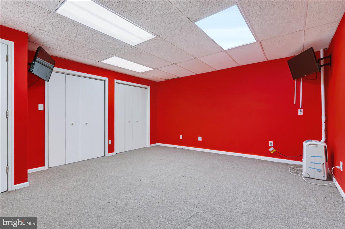 4911 PLUM RUN COURT