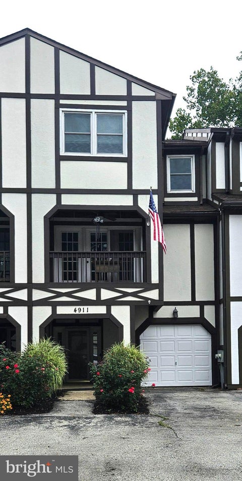 Townhouse For Sale - 4911 Plum Run Court<br/> WILMINGTON, DE 19808