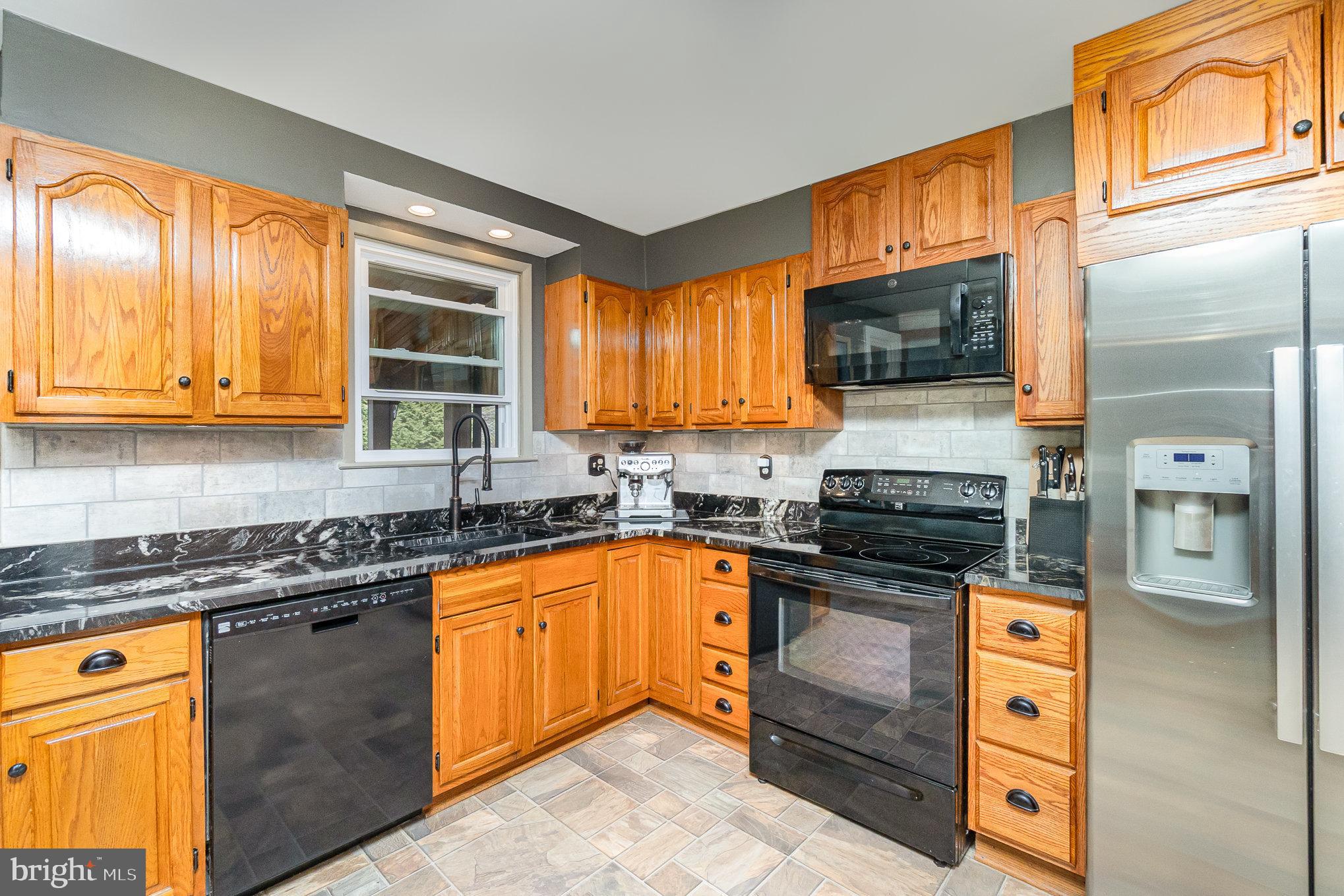 PLEASANT HILLS - Residential