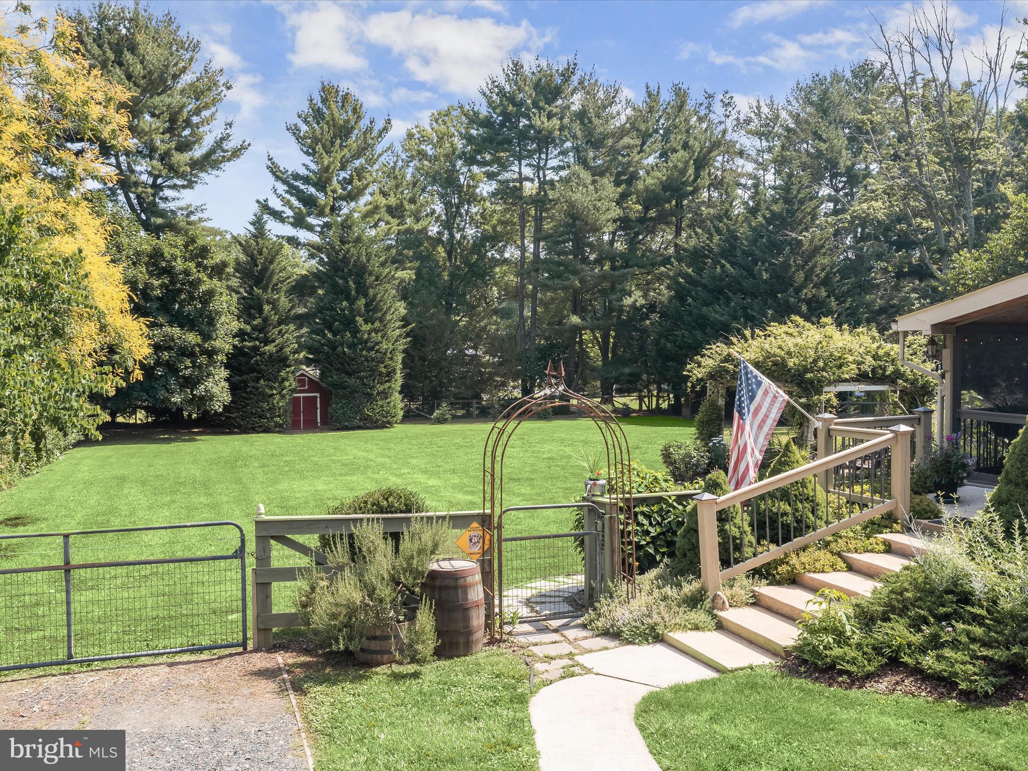 PLEASANT HILLS - Residential