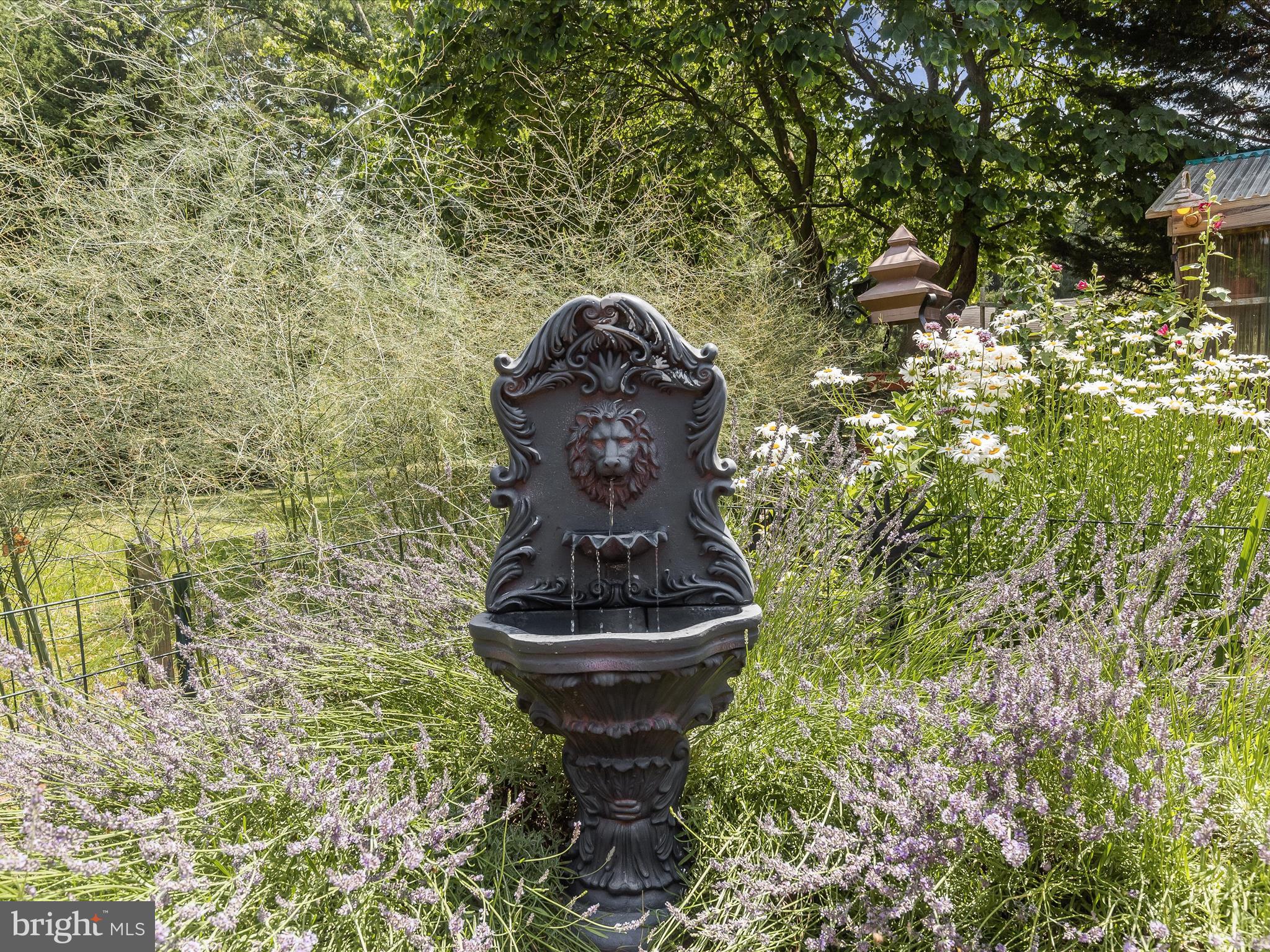 PLEASANT HILLS - Residential