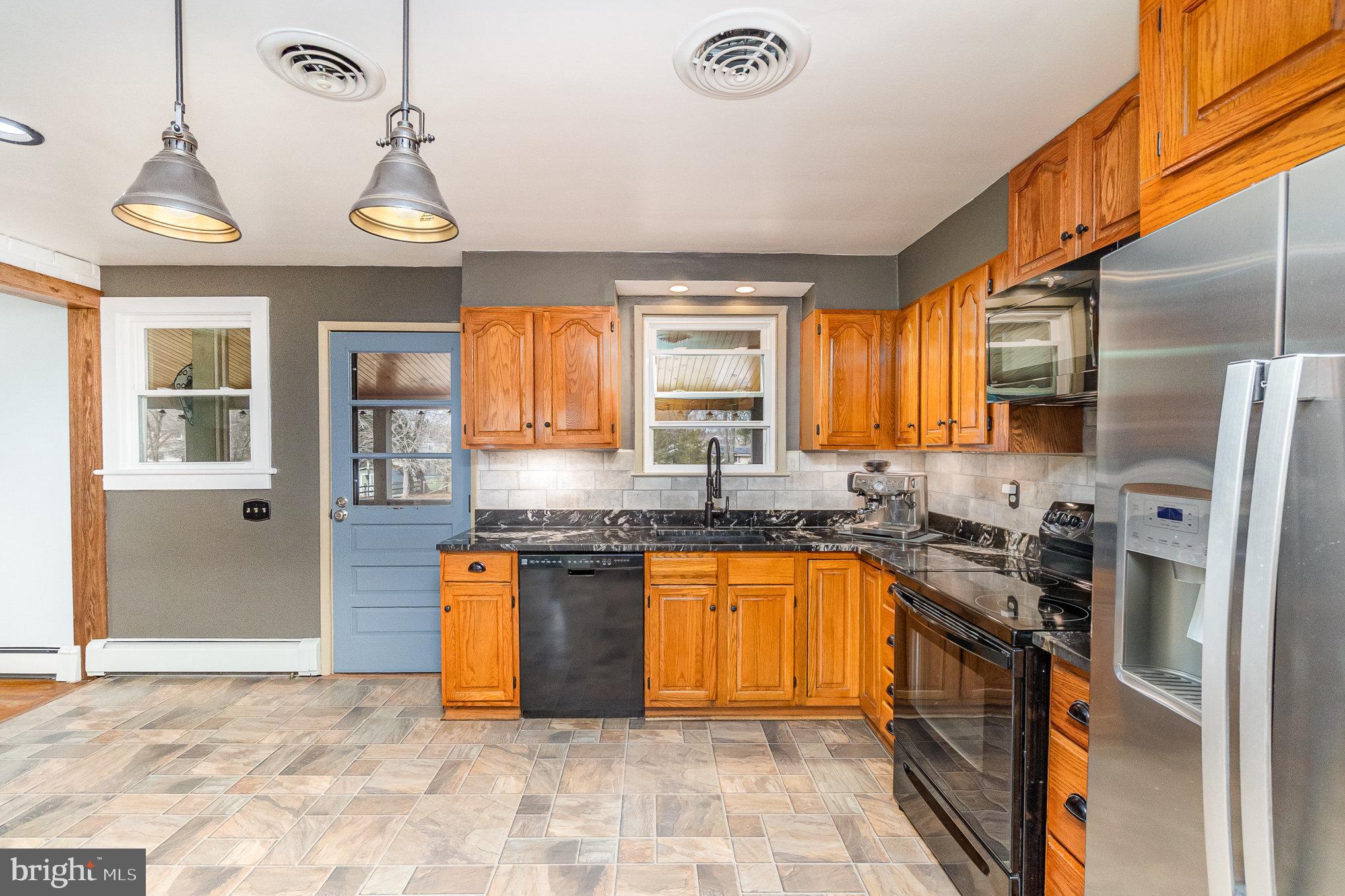 PLEASANT HILLS - Residential