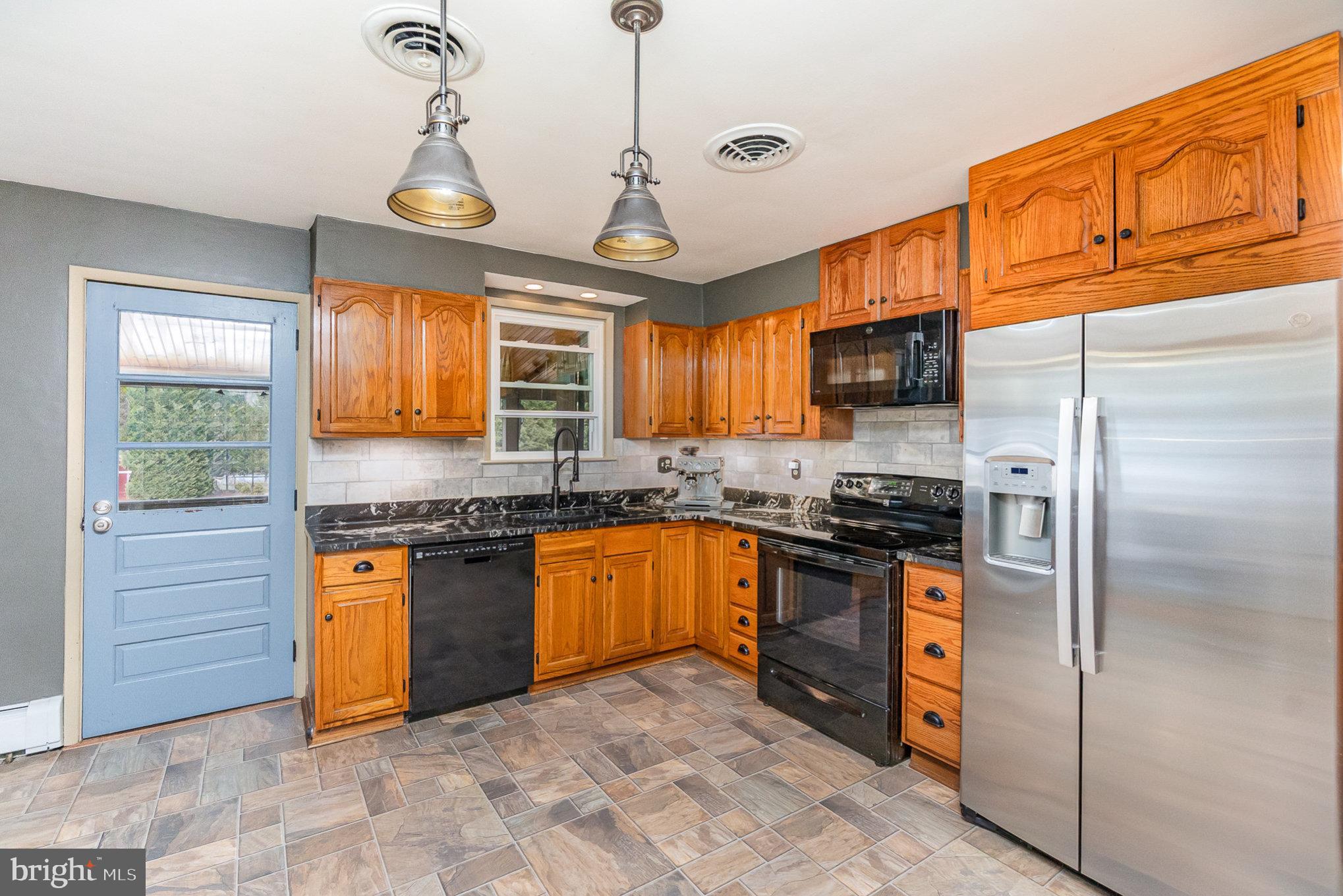 PLEASANT HILLS - Residential