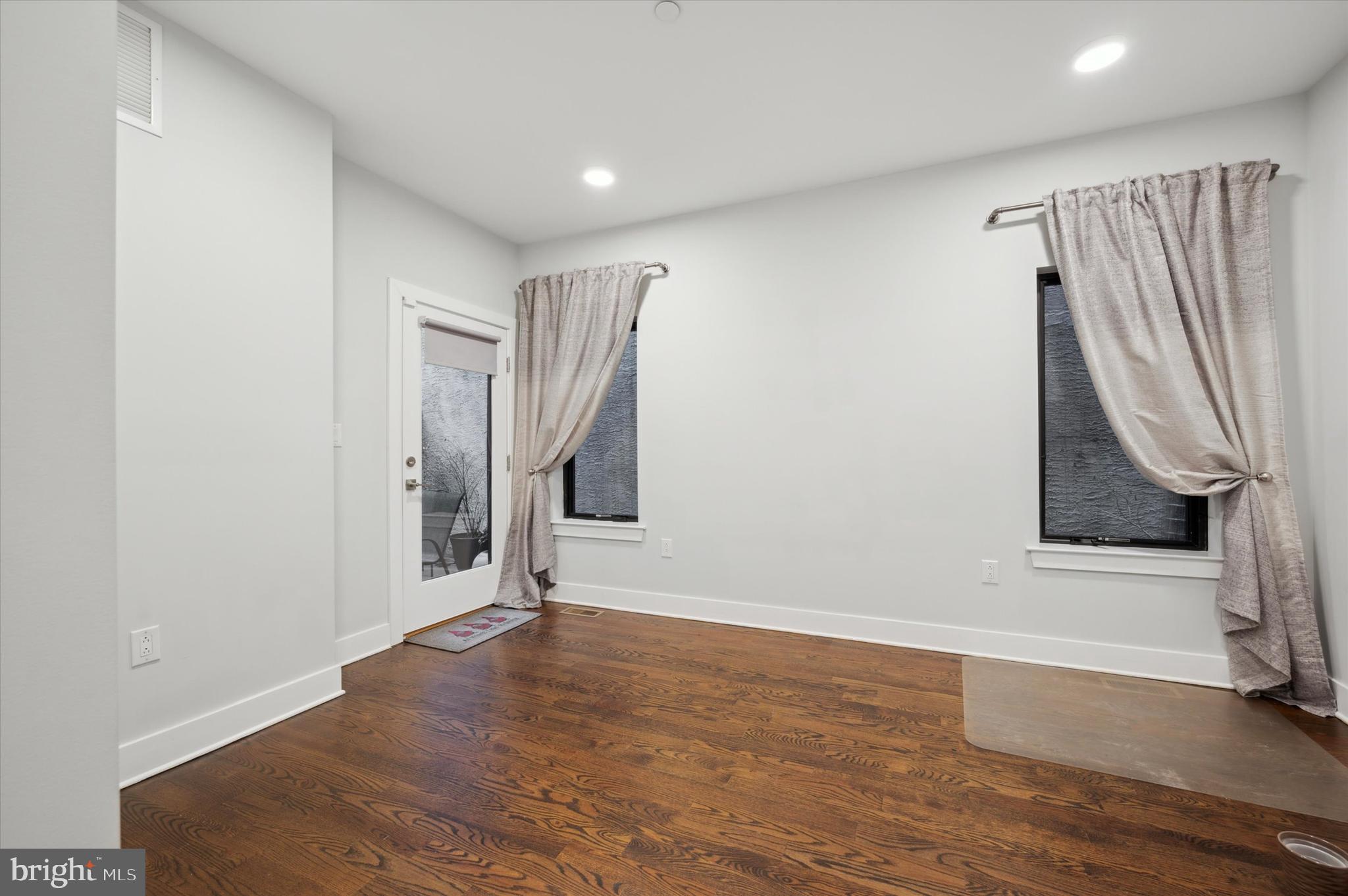 BREWERYTOWN - Residential Lease