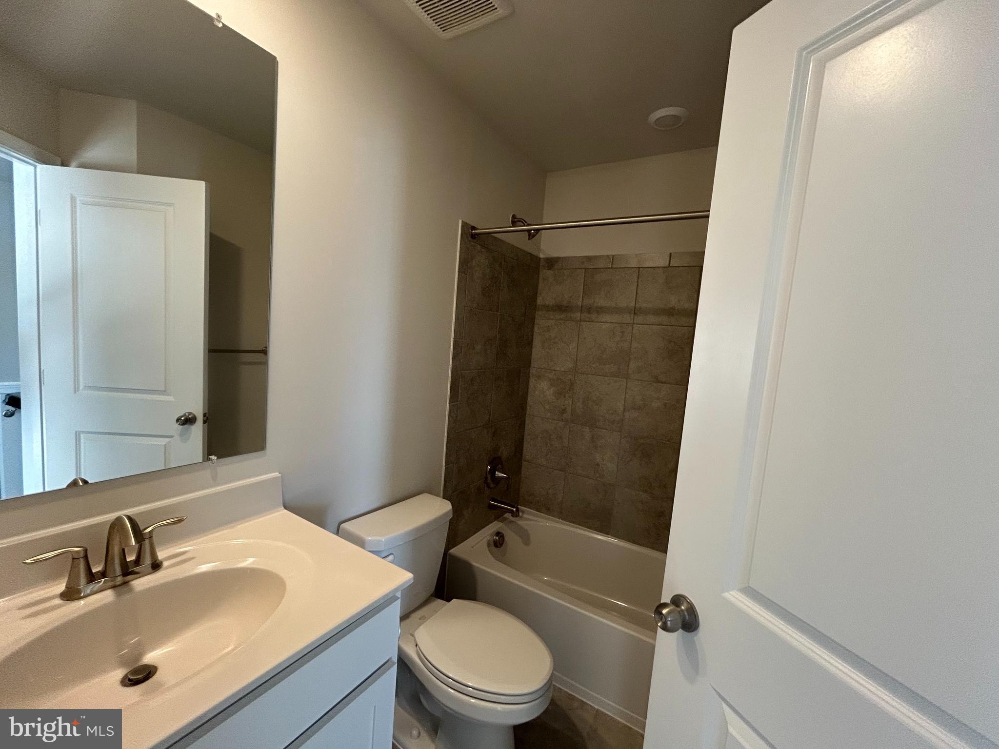 ST CHARLES - Residential