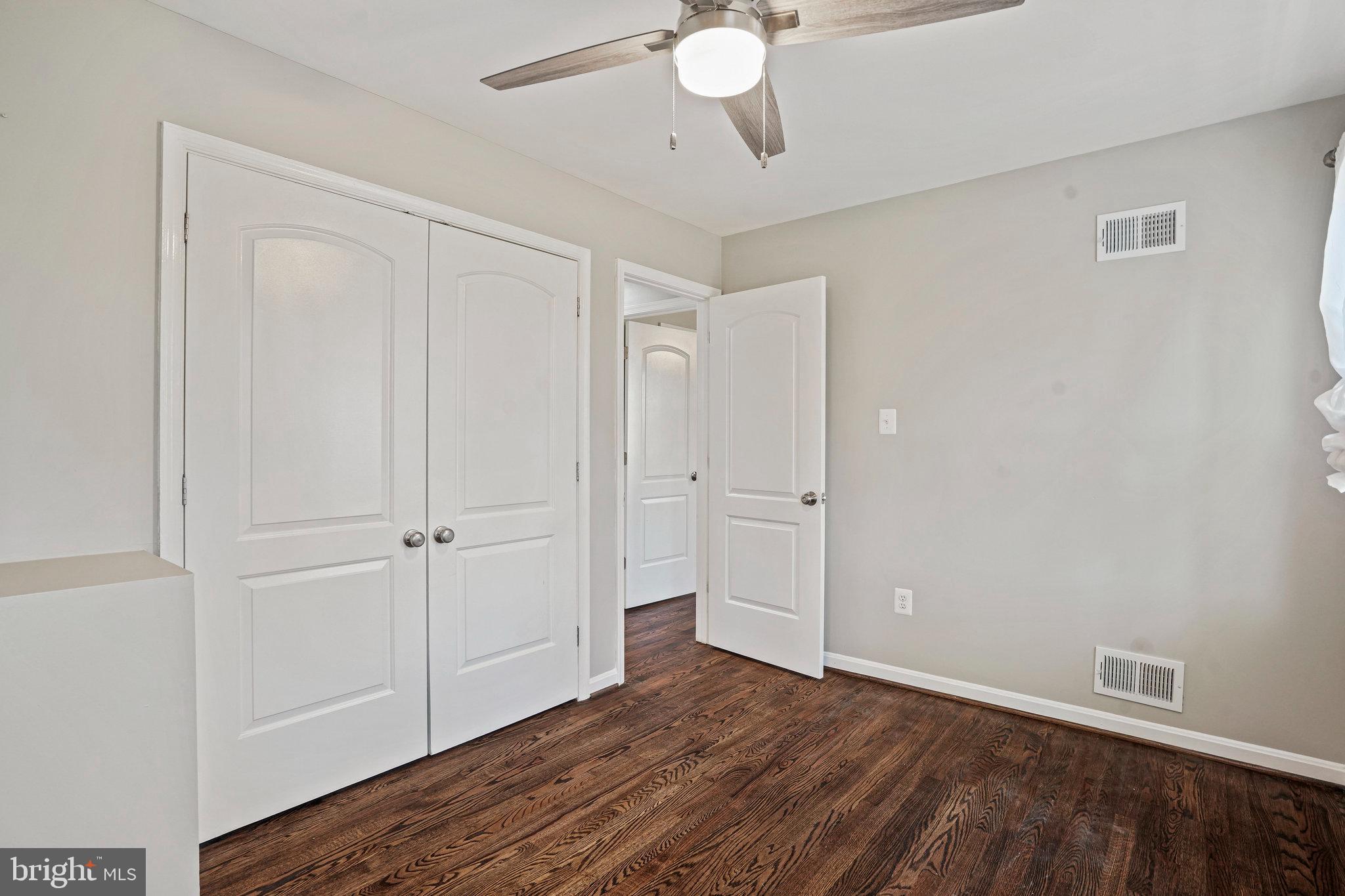 COLLEGE GARDENS - Residential Lease