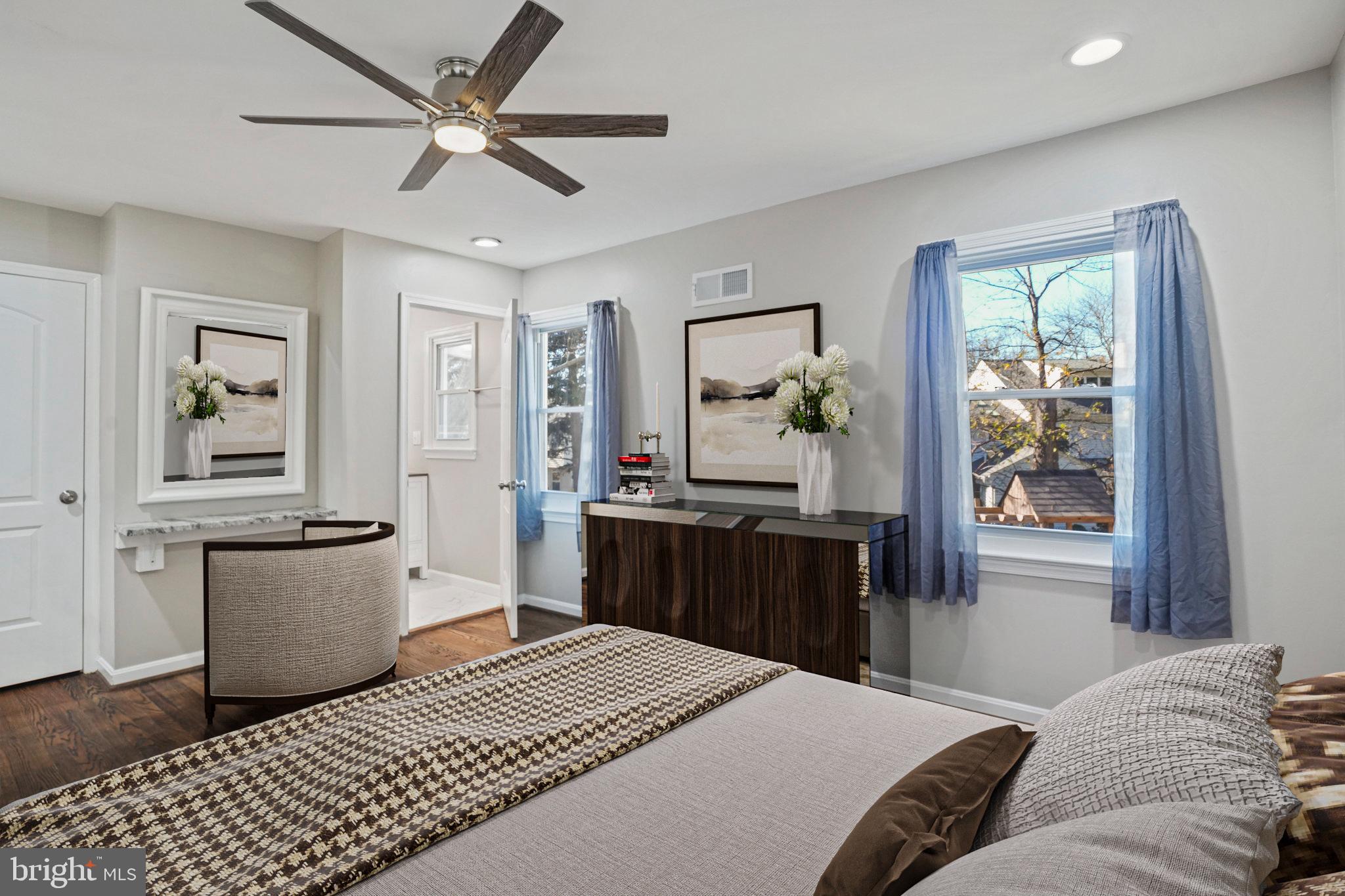 COLLEGE GARDENS - Residential Lease