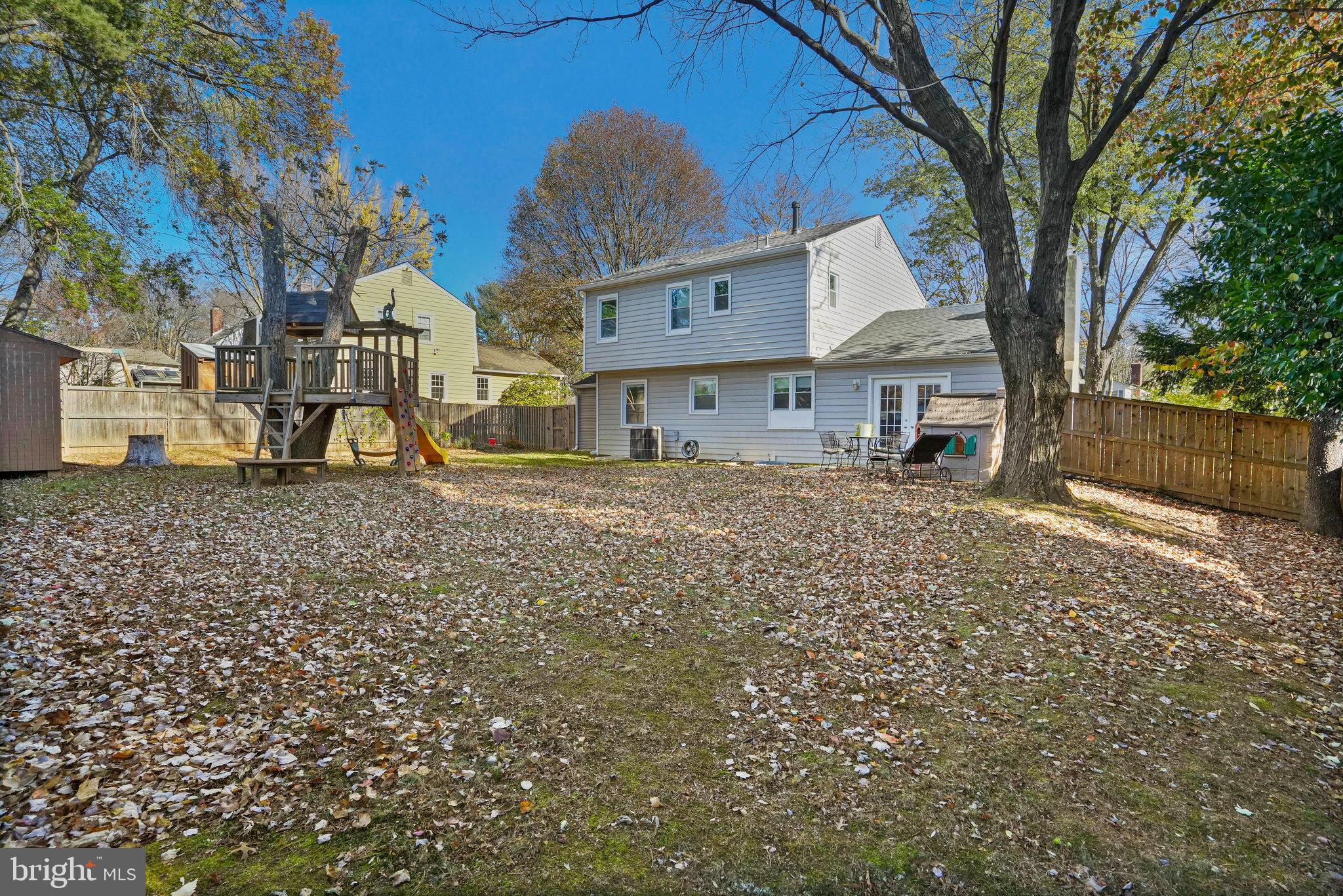 COLLEGE GARDENS - Residential Lease