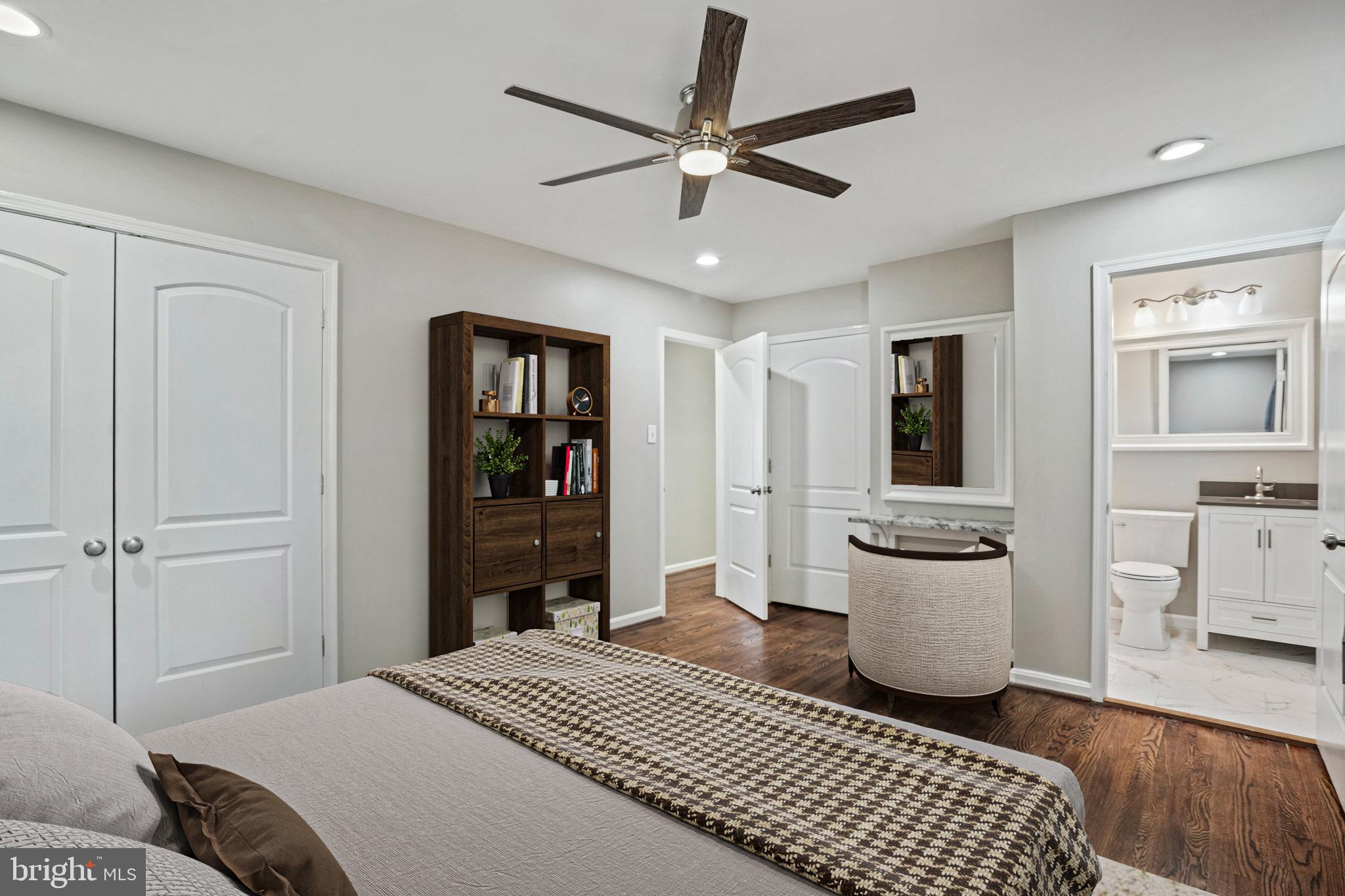 COLLEGE GARDENS - Residential Lease