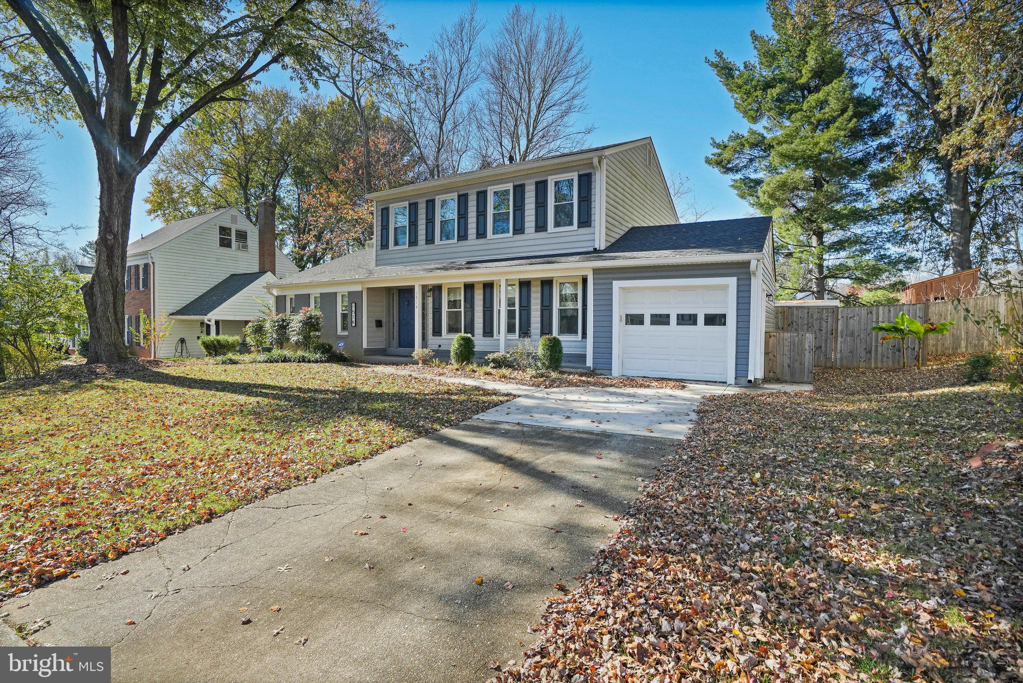 COLLEGE GARDENS - Residential Lease