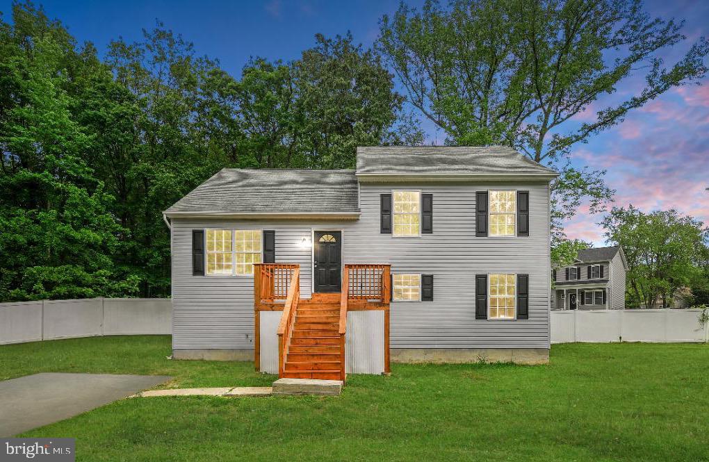 MIDDLE RIVER - Residential