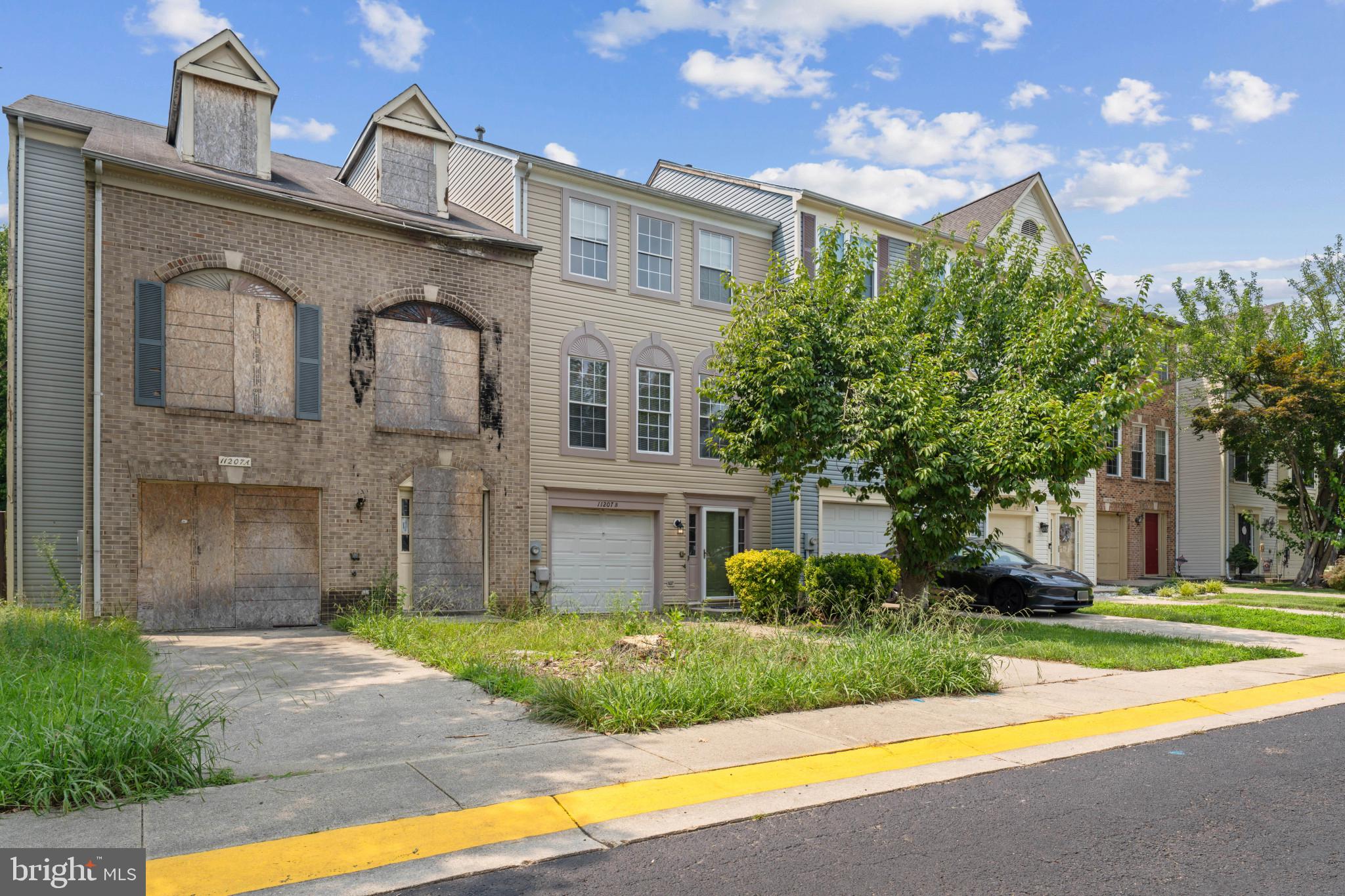 11207 BARNSWALLOW PLACE B
