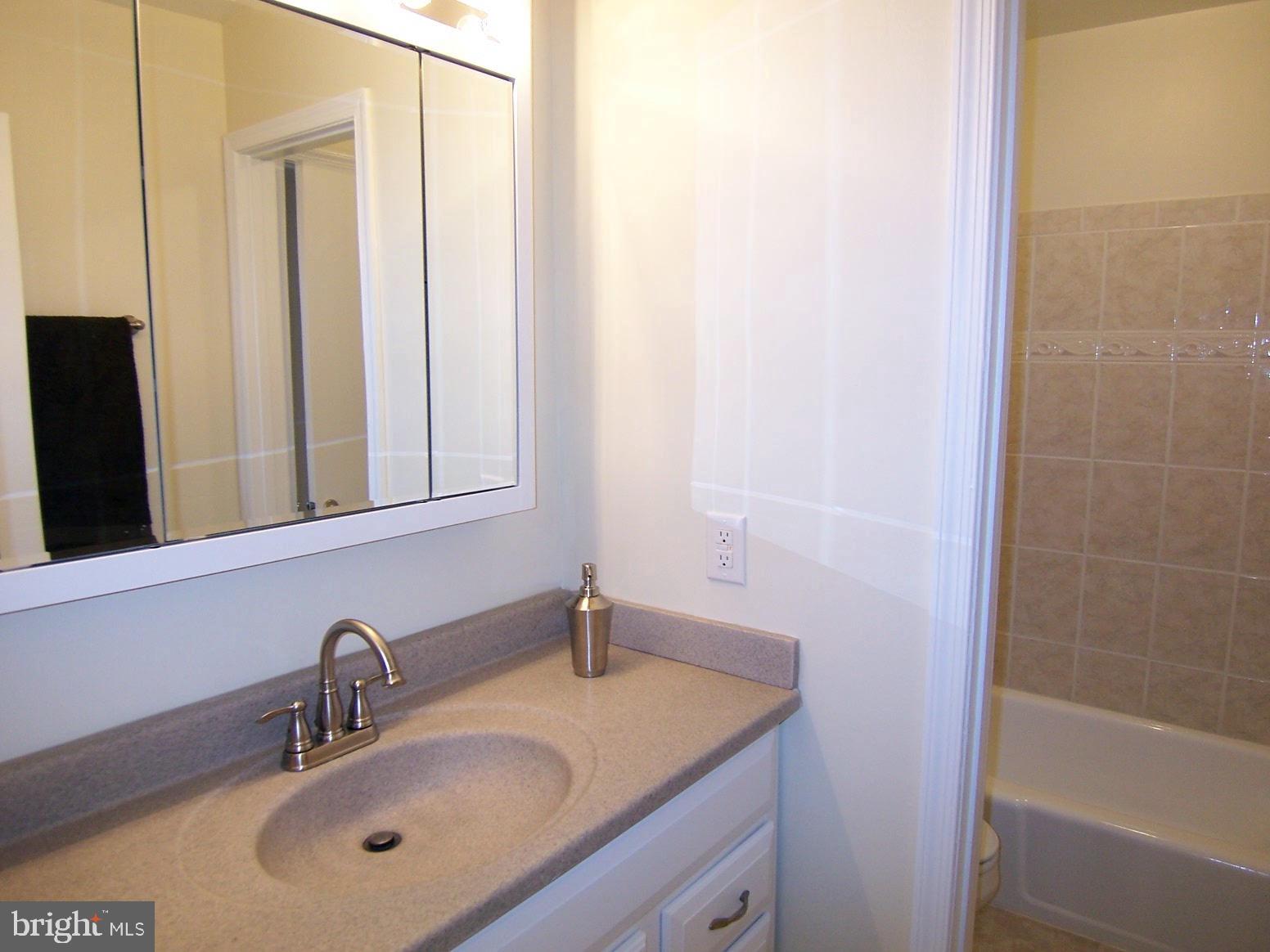 NEWBERRY - Residential Lease