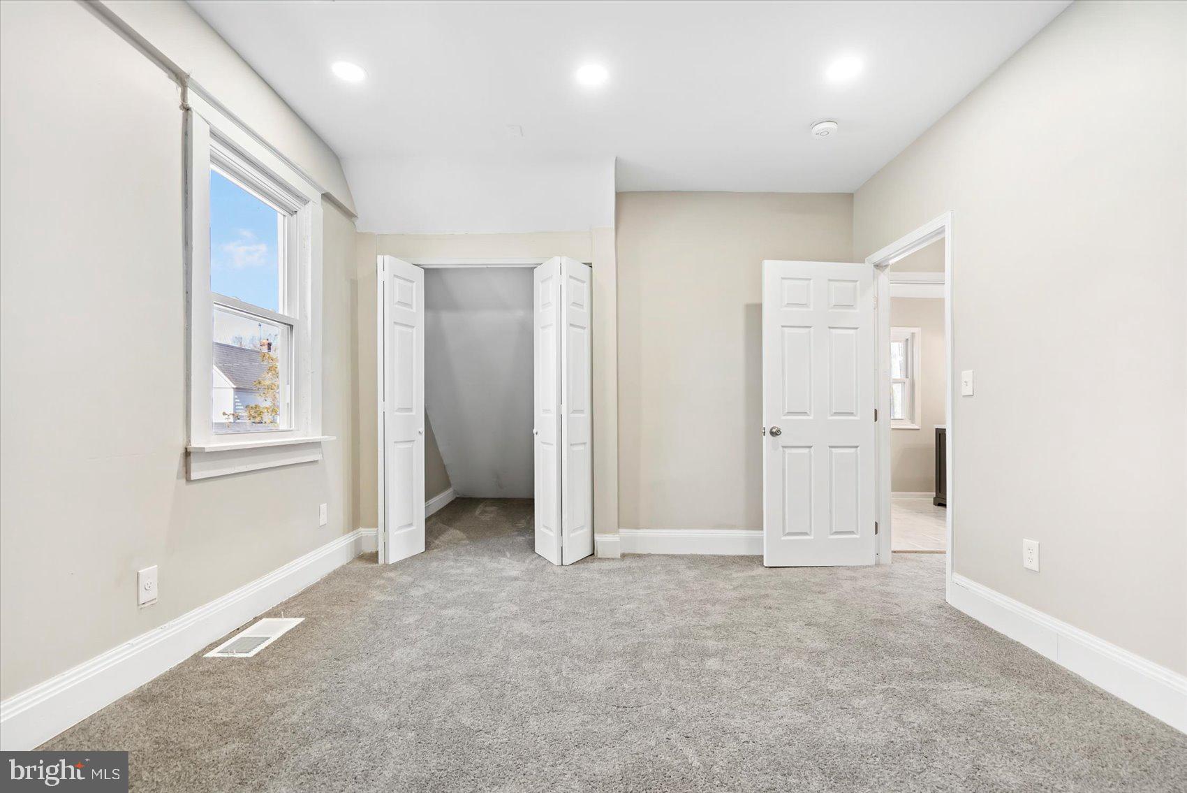 LAURAVILLE HISTORIC DISTRICT - Residential