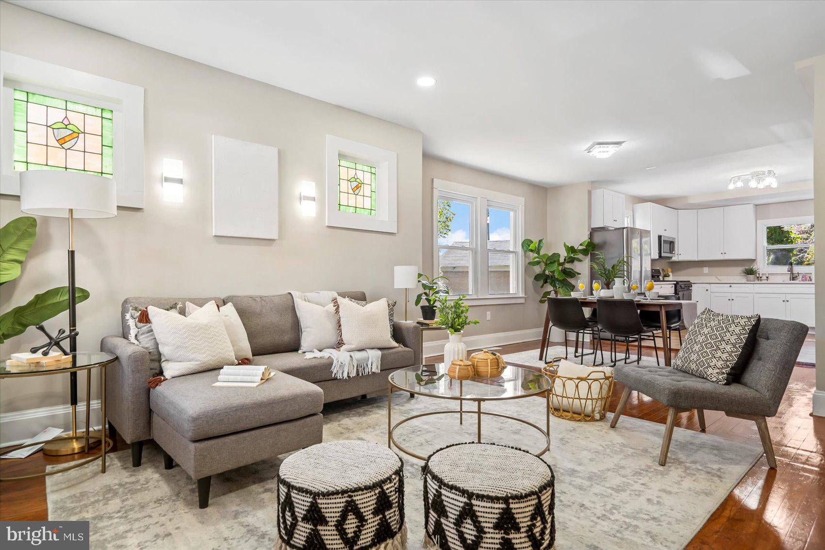 LAURAVILLE HISTORIC DISTRICT - Residential