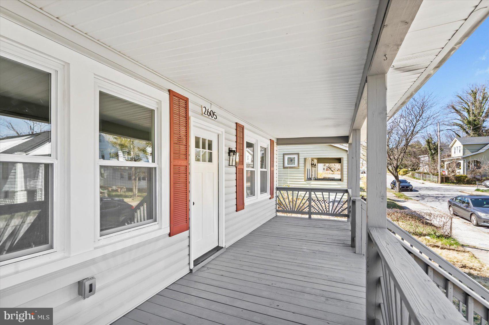 LAURAVILLE HISTORIC DISTRICT - Residential