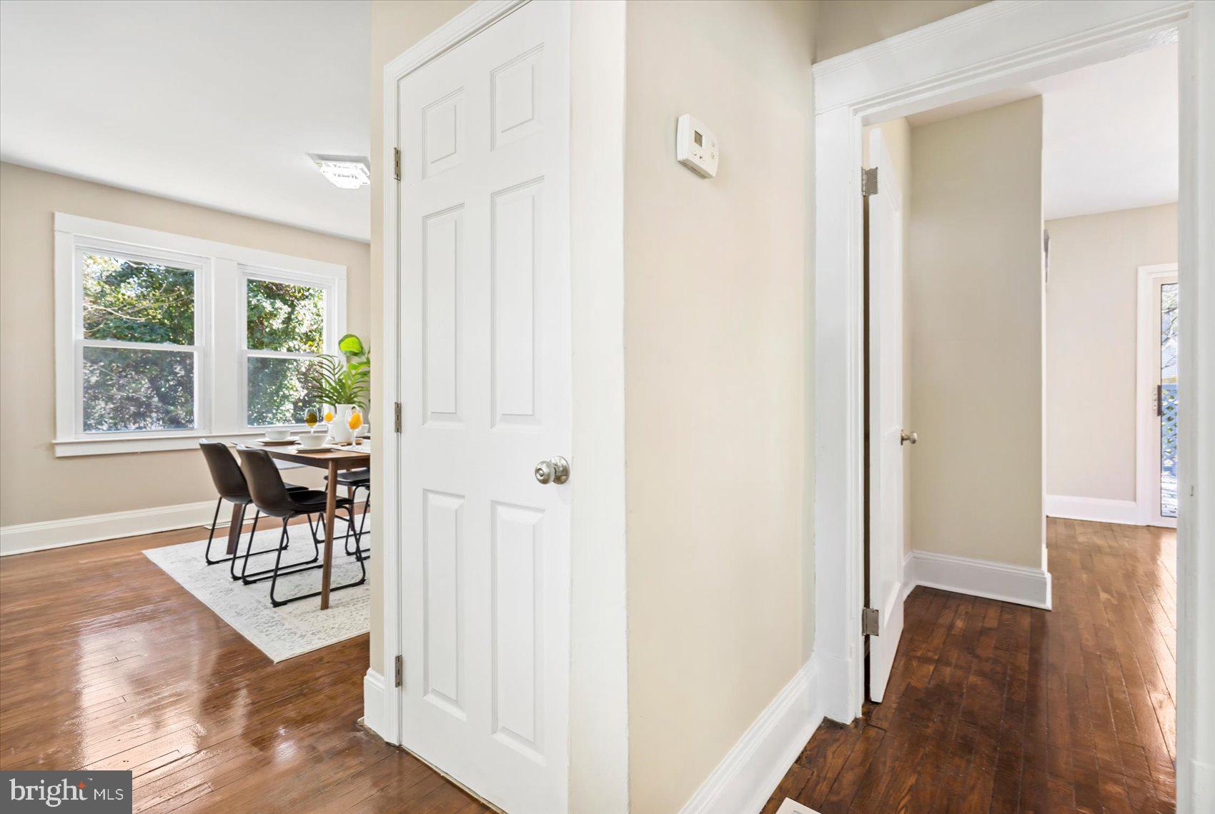 LAURAVILLE HISTORIC DISTRICT - Residential