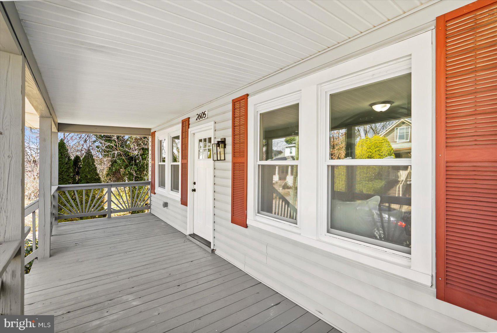 LAURAVILLE HISTORIC DISTRICT - Residential