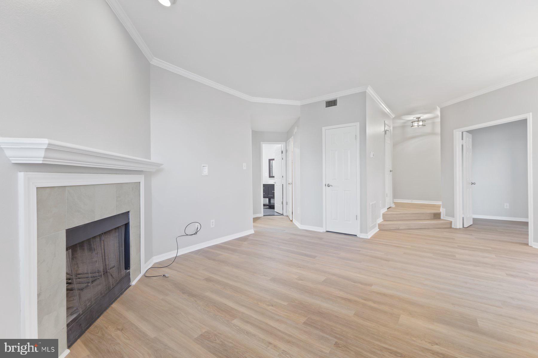 BROOKMEADE CONDO - Residential Lease