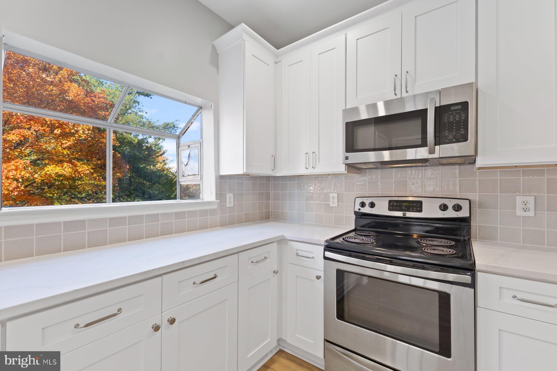 BROOKMEADE CONDO - Residential Lease