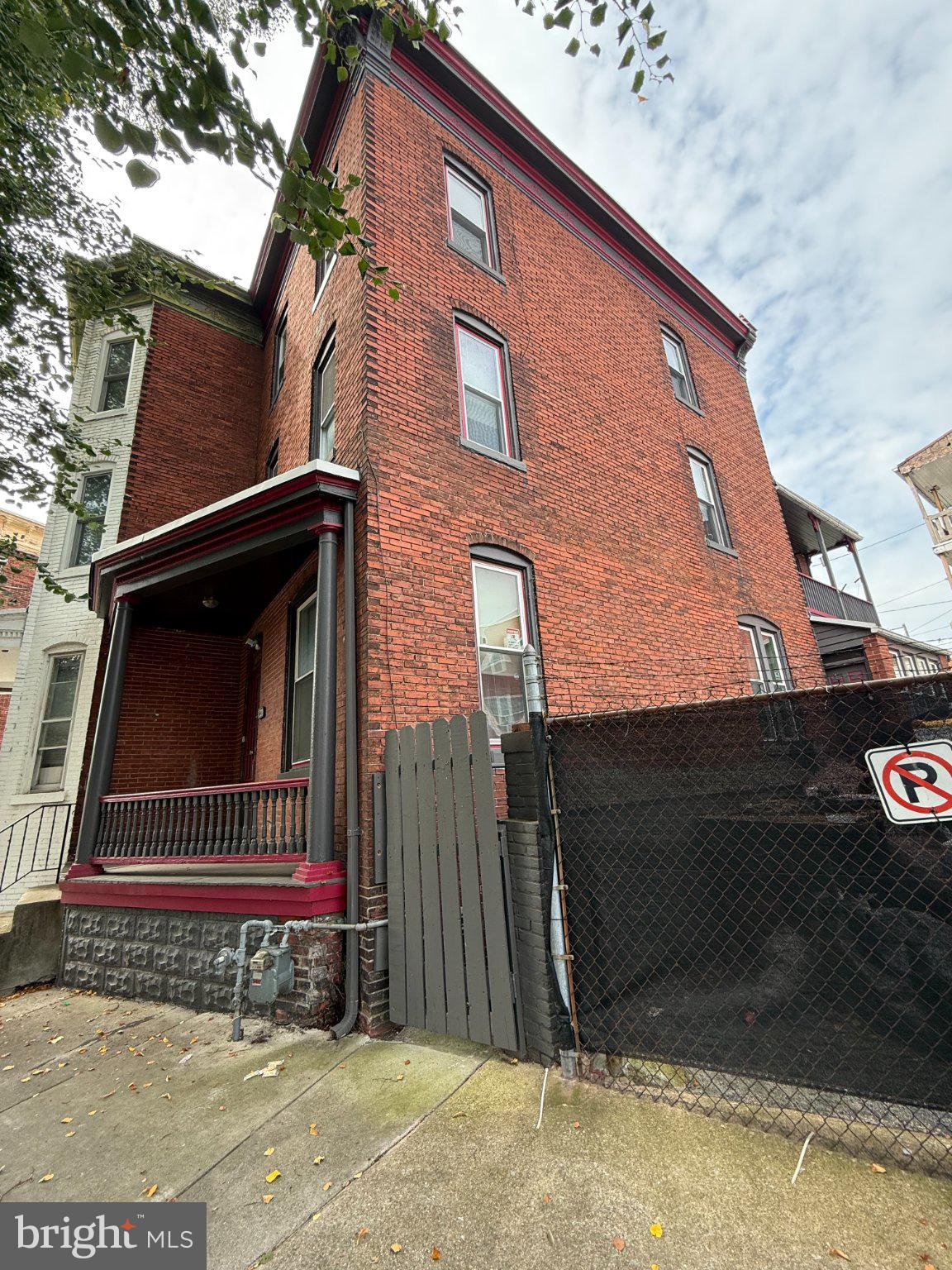 228 S 14TH STREET