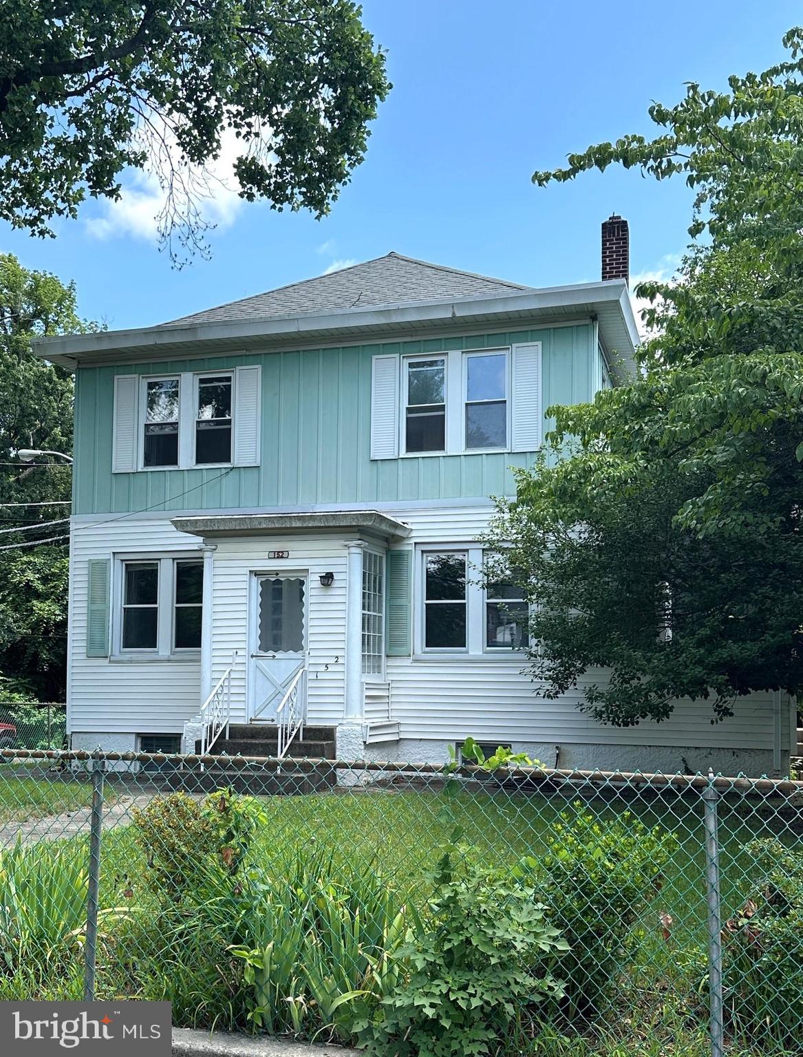 152 EVERGREEN AVENUE
