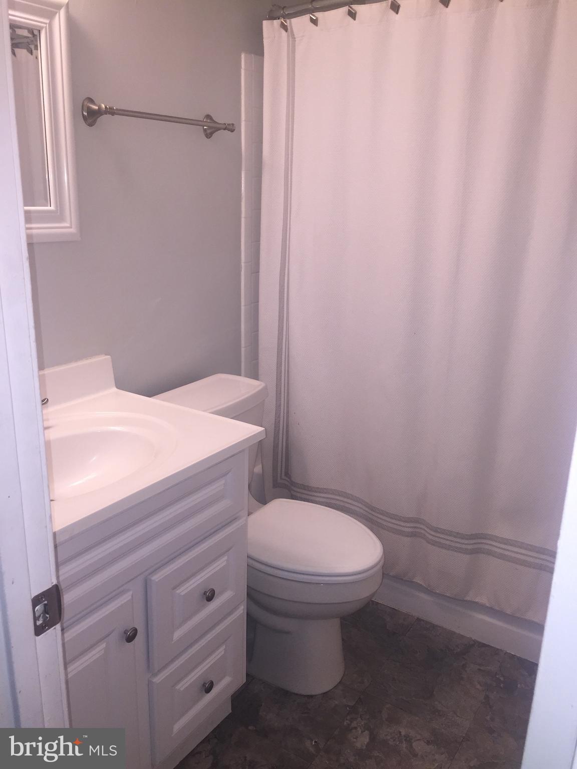 ENTERPRISE KNOLLS-PLAT F - Residential