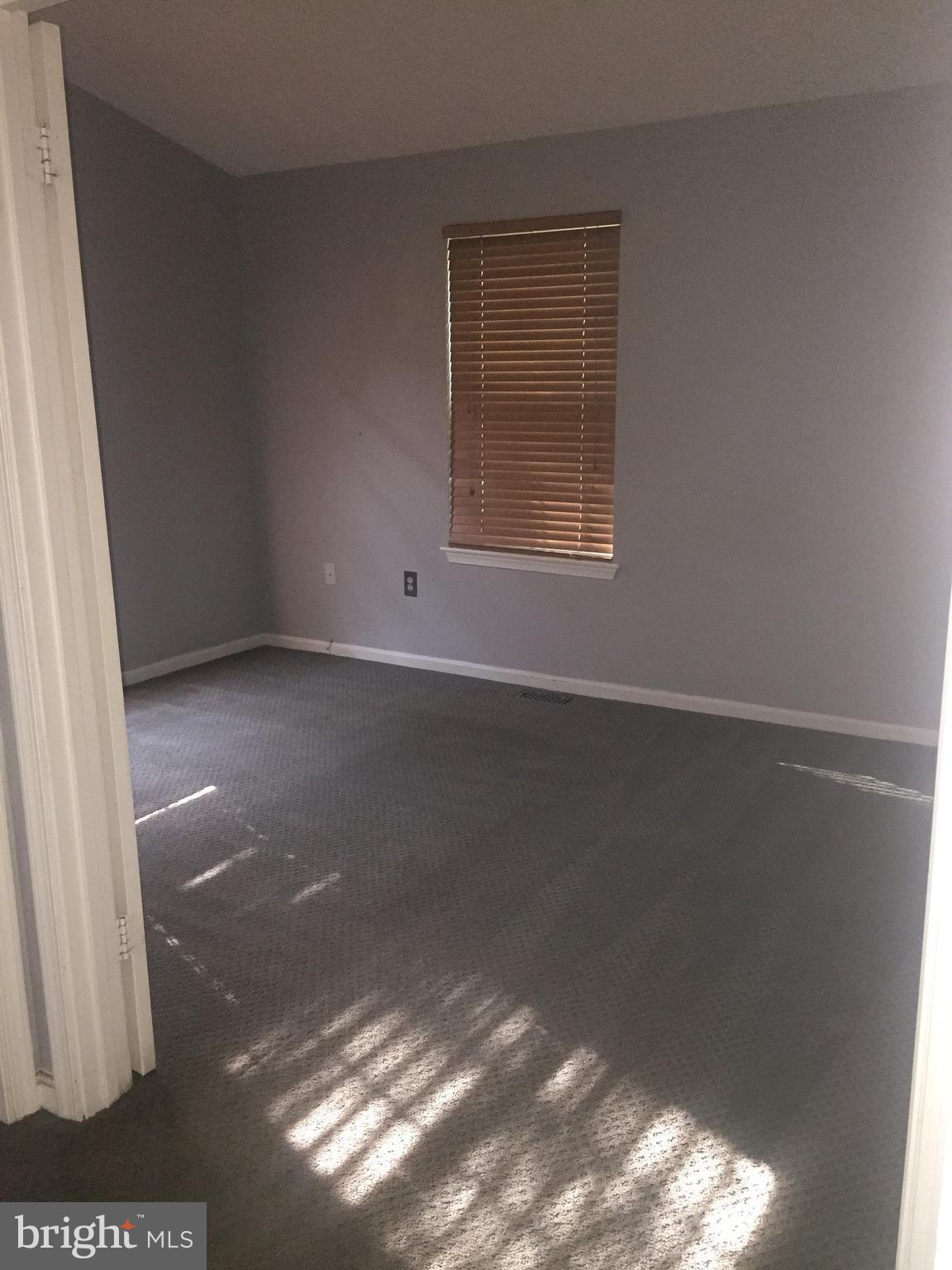 ENTERPRISE KNOLLS-PLAT F - Residential