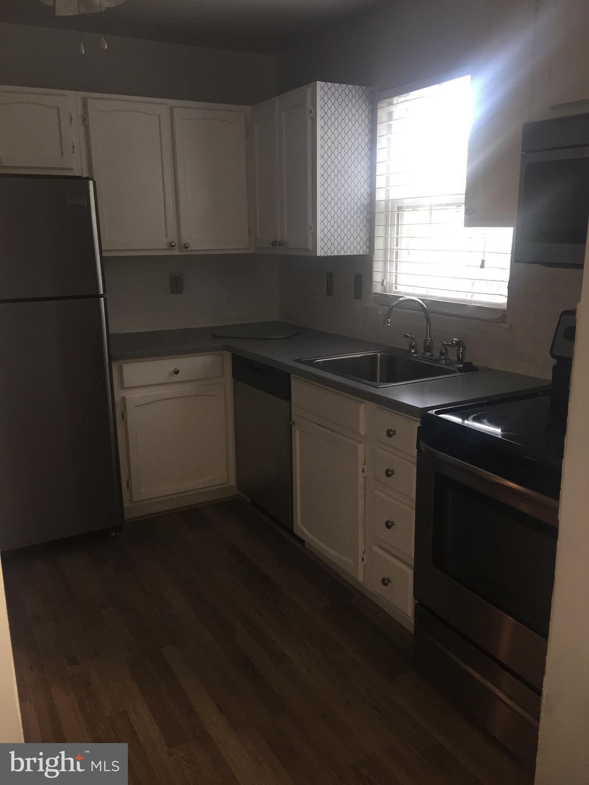 ENTERPRISE KNOLLS-PLAT F - Residential