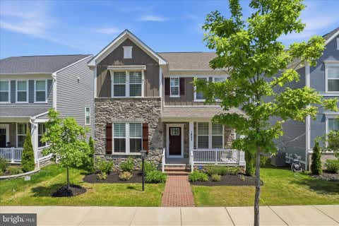 Homes For Sale - 1843 Magnolia Fruit Drive<br/> DUMFRIES, VA 22026