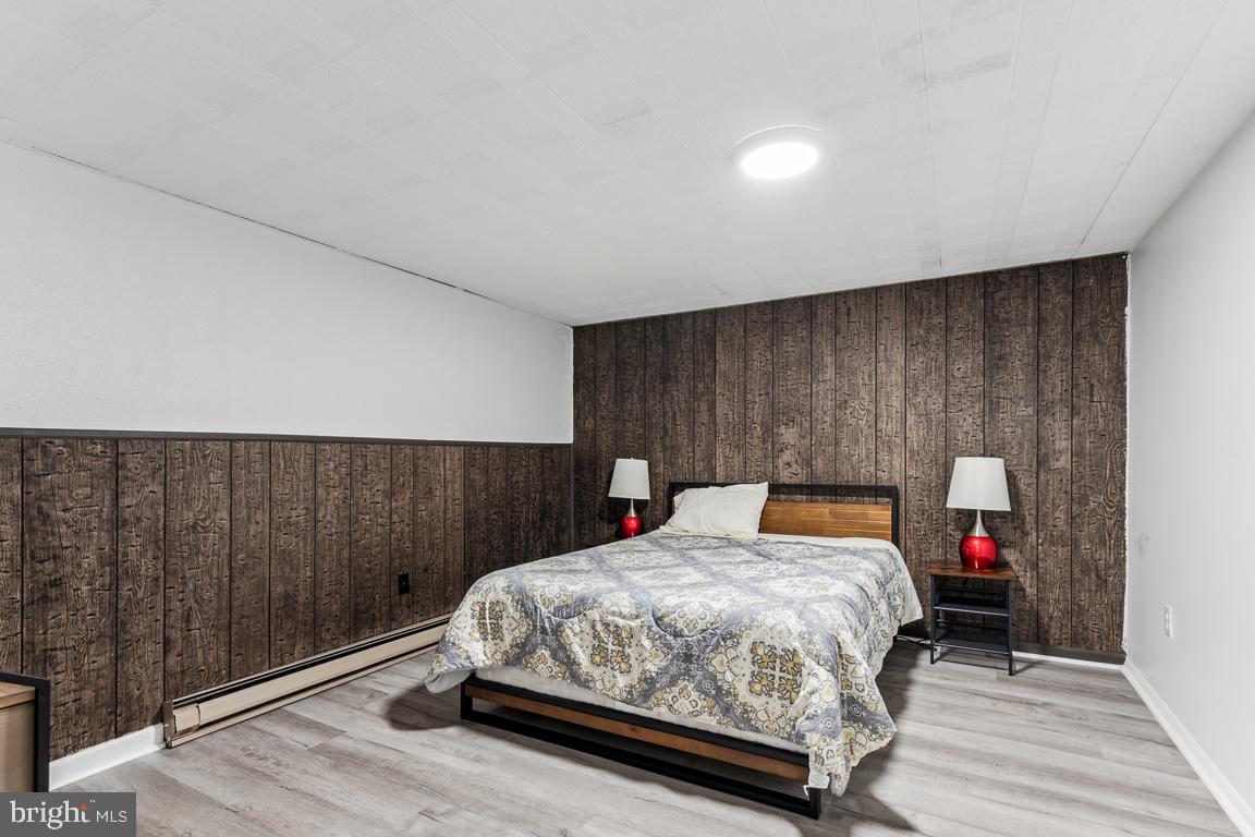 SKYLINE VIEW - Residential