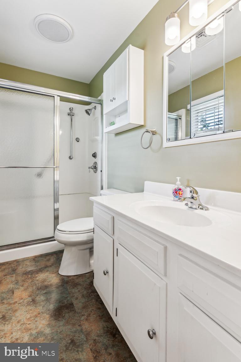 SKYLINE VIEW - Residential