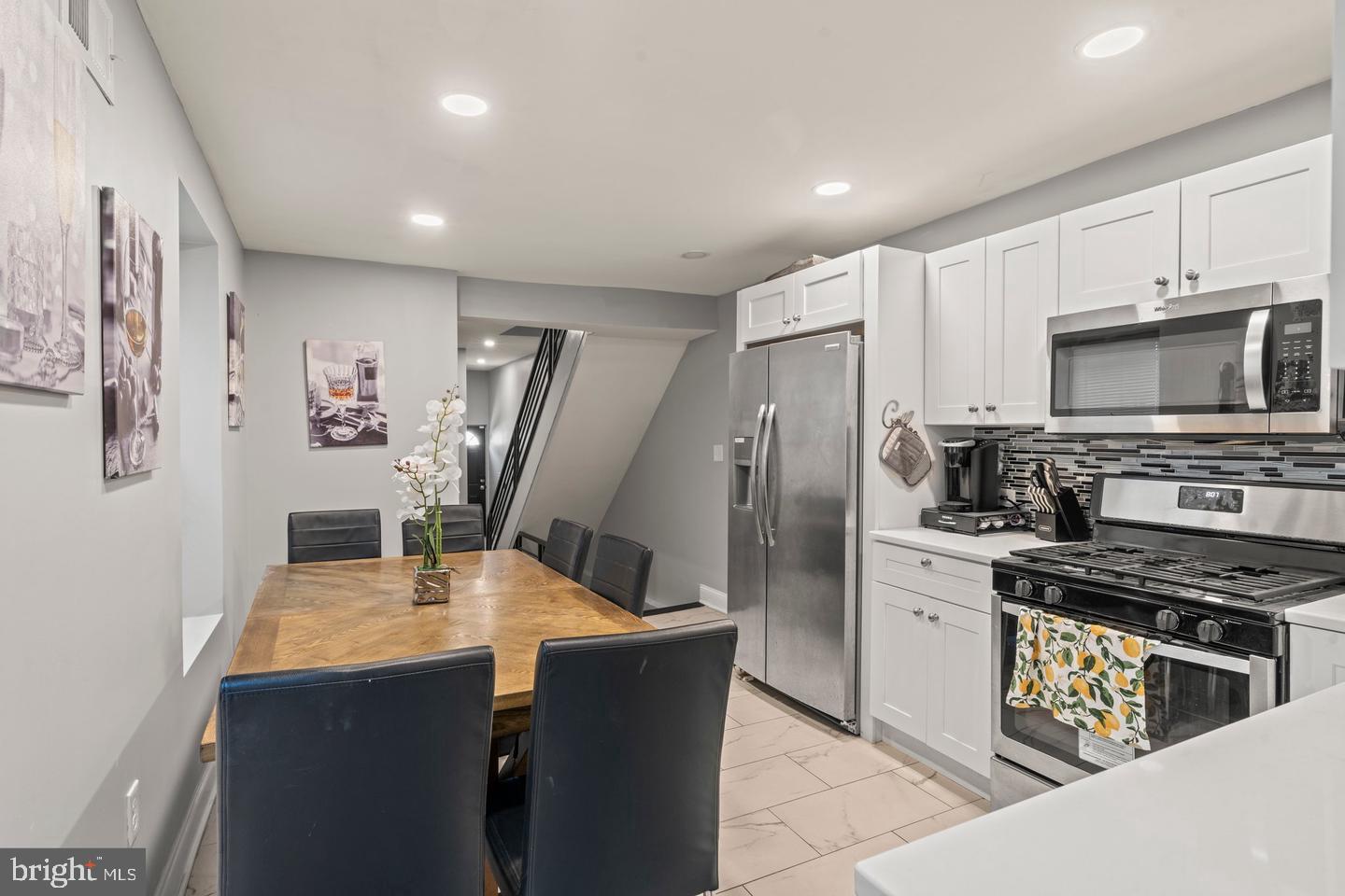 STRAWBERRY MANSION - Residential Lease