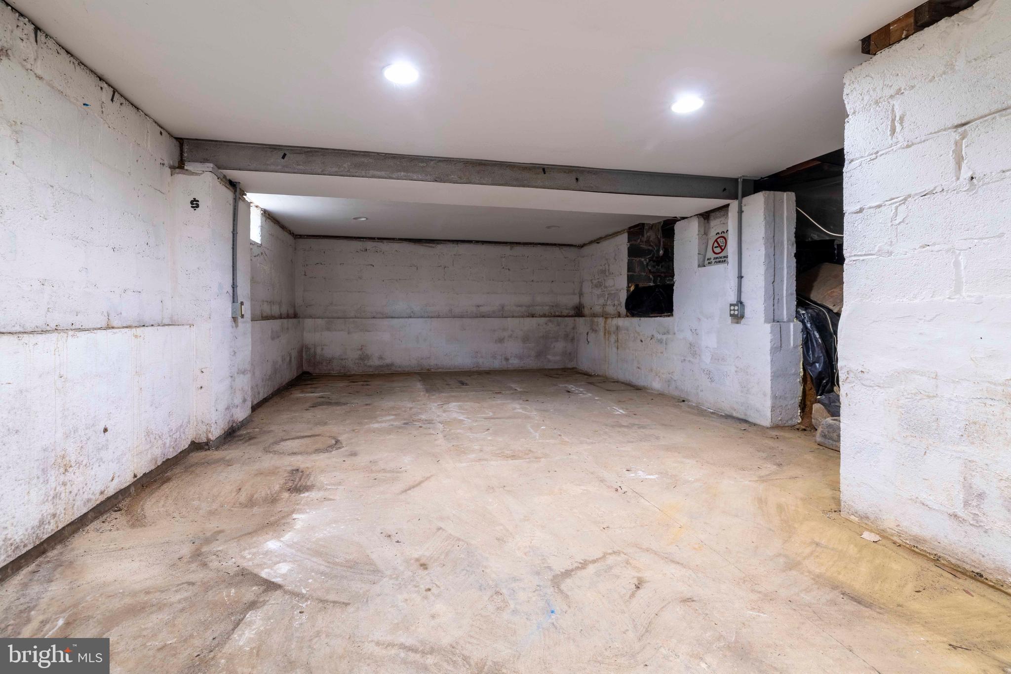 FOX CHASE - Residential