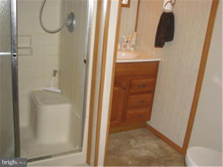 COUNTRY ACRES GOLD - Residential