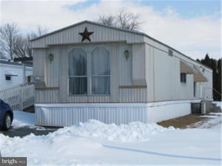 COUNTRY ACRES GOLD - Residential