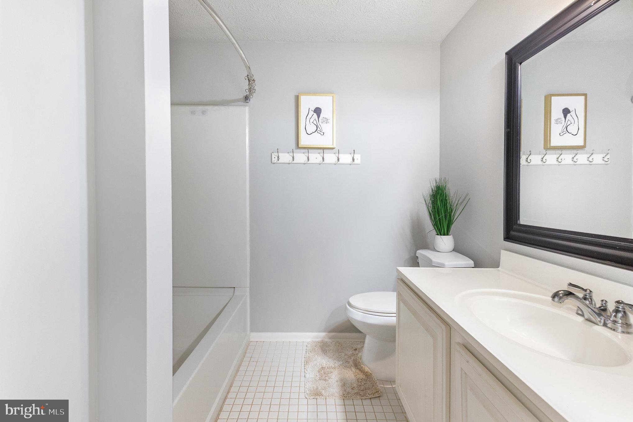 HERITAGE ESTATES - Residential