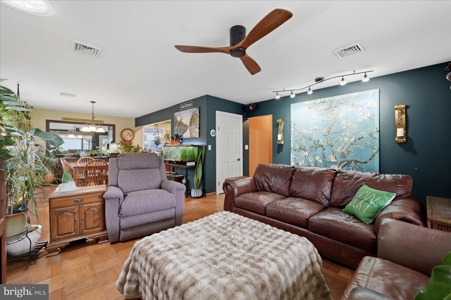 GLEN HAVEN - Residential