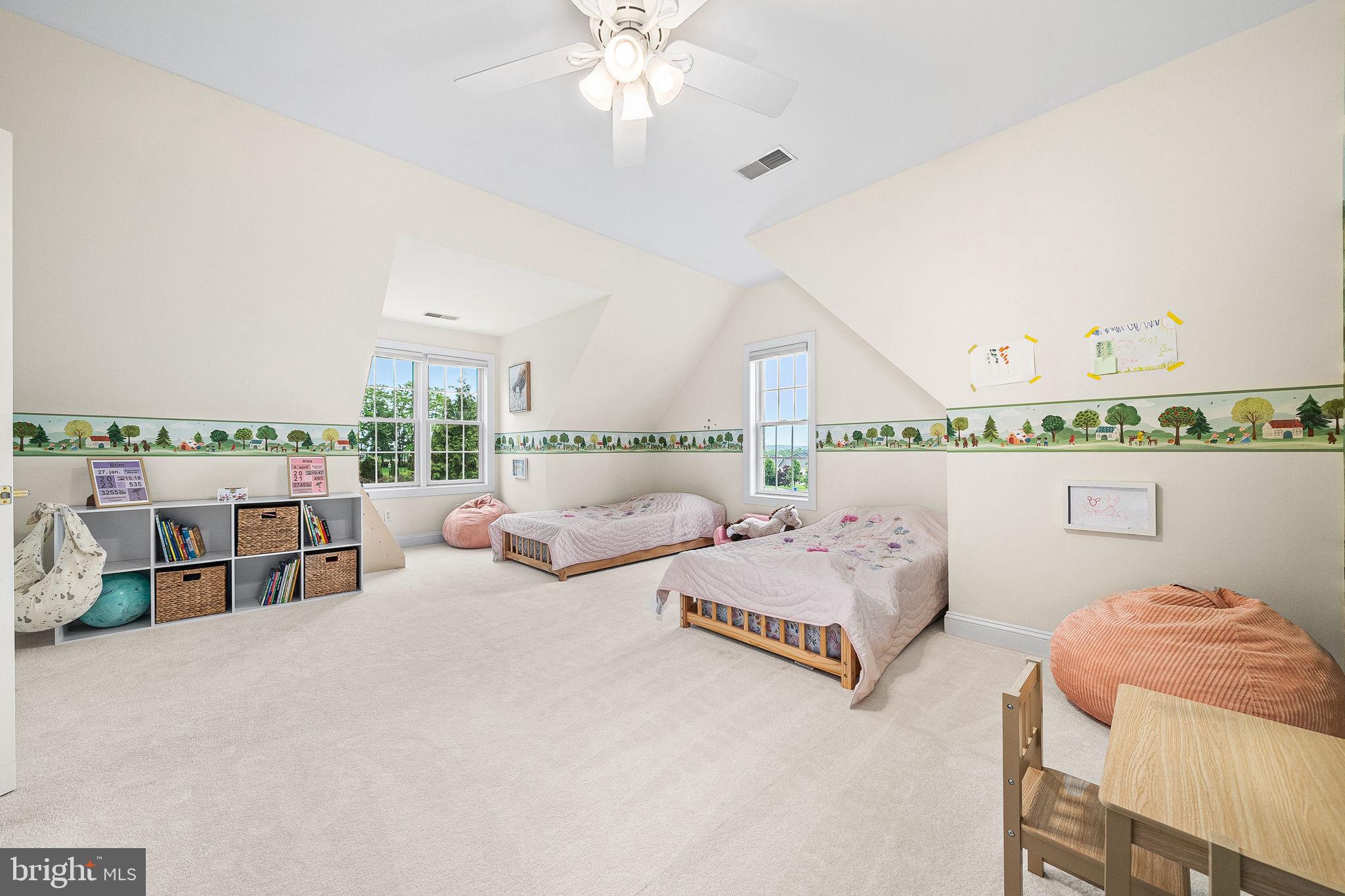 HERITAGE ESTATES - Residential