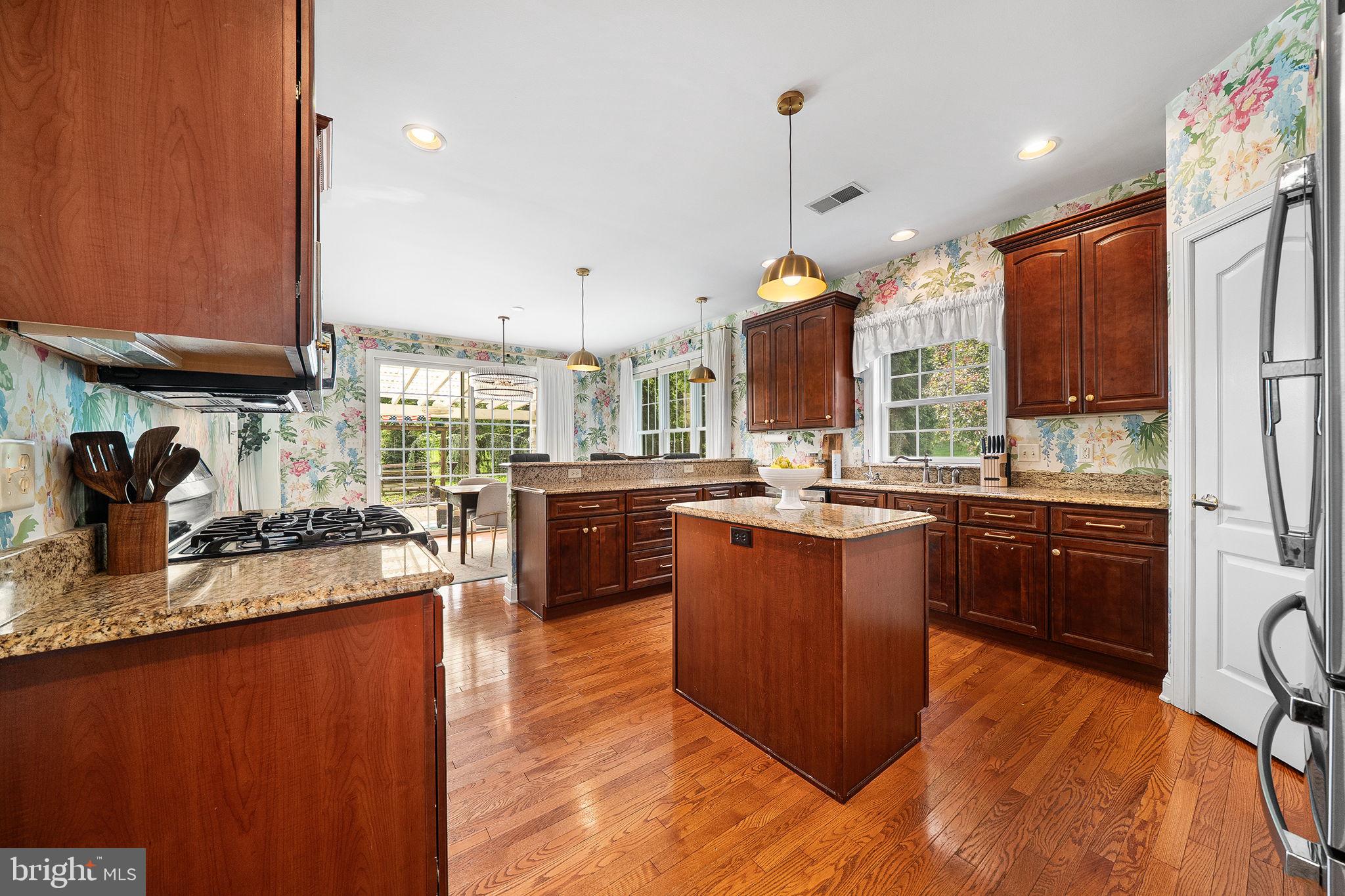 HERITAGE ESTATES - Residential