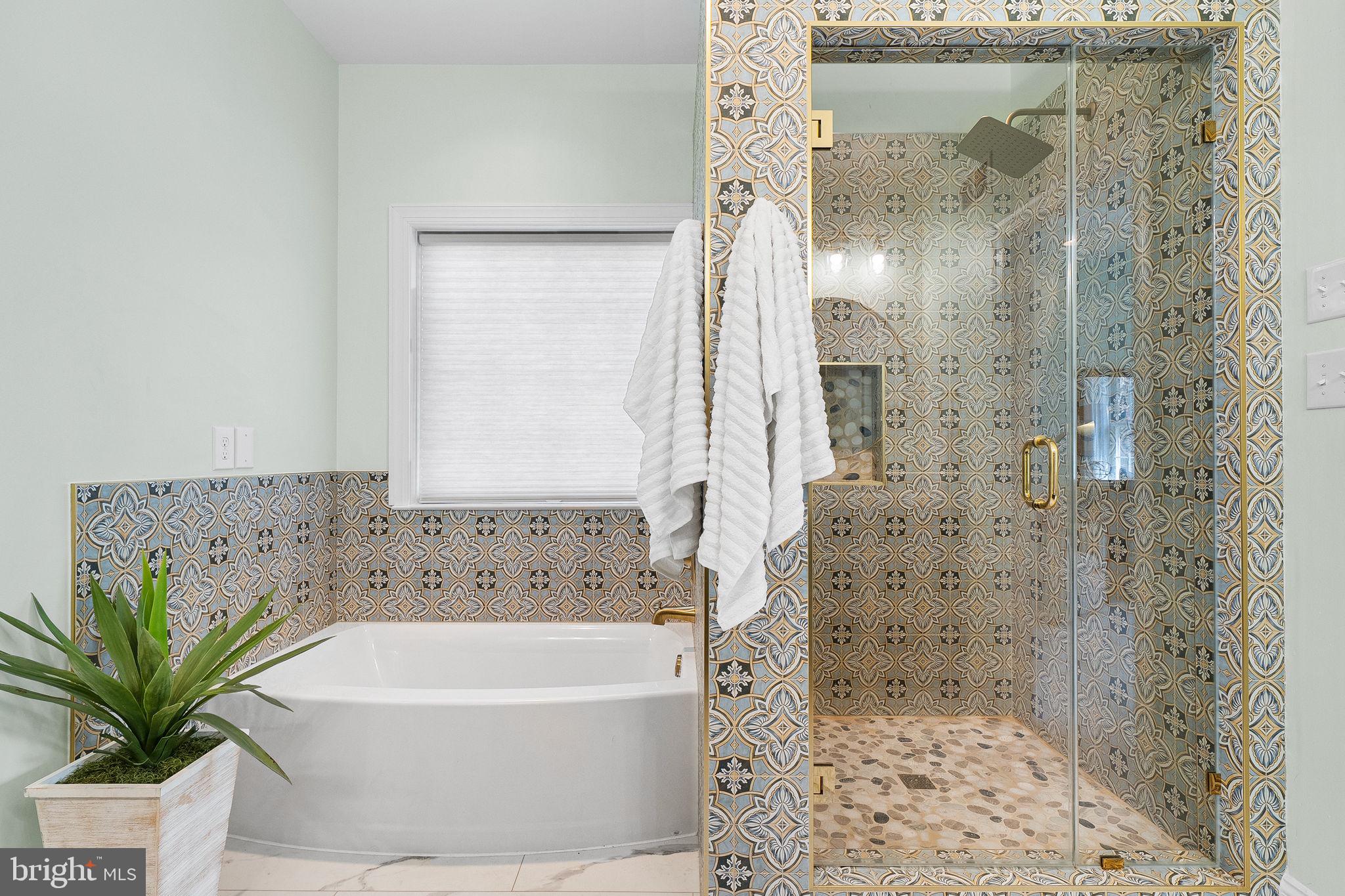 HERITAGE ESTATES - Residential